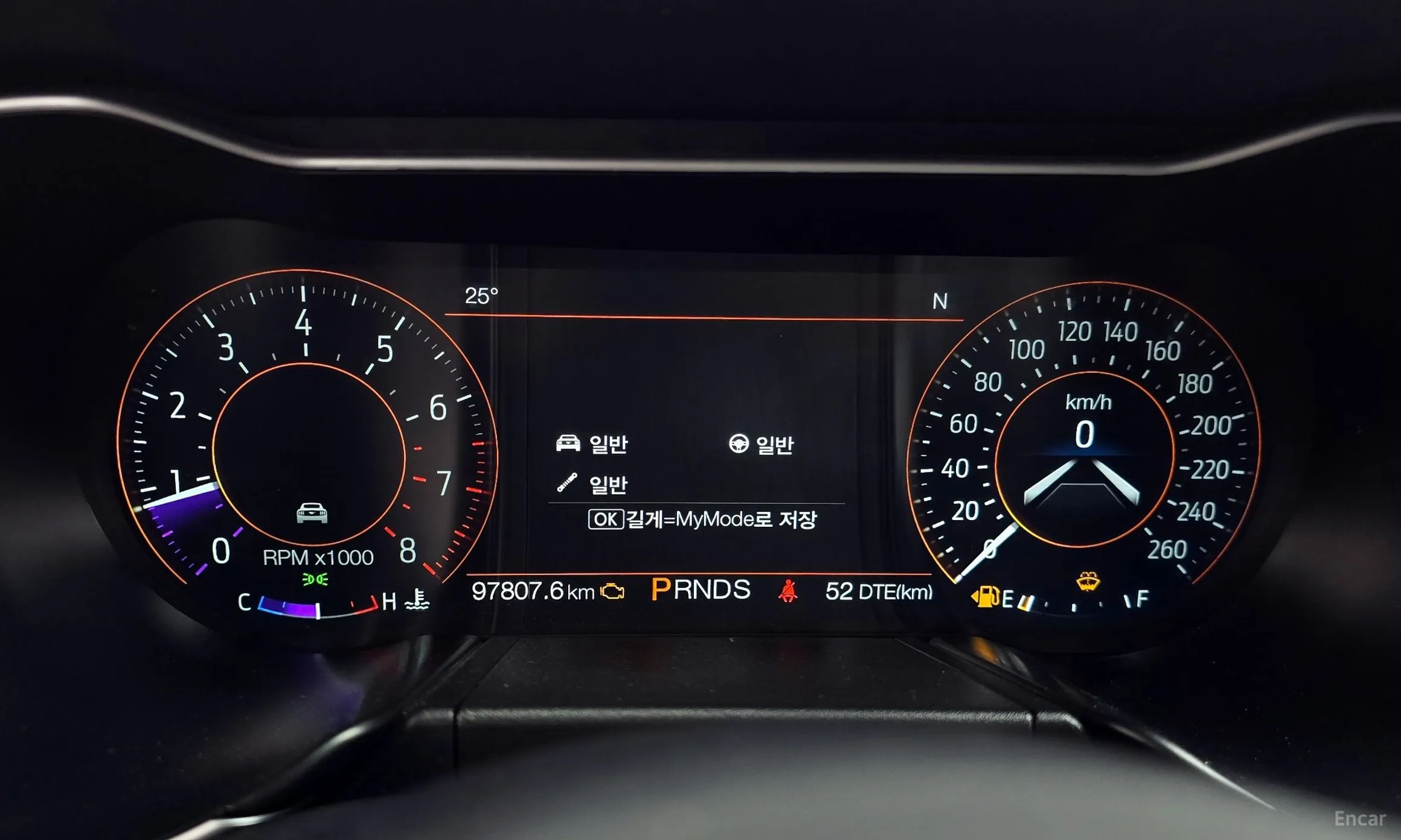 Ford Mustang превью 8