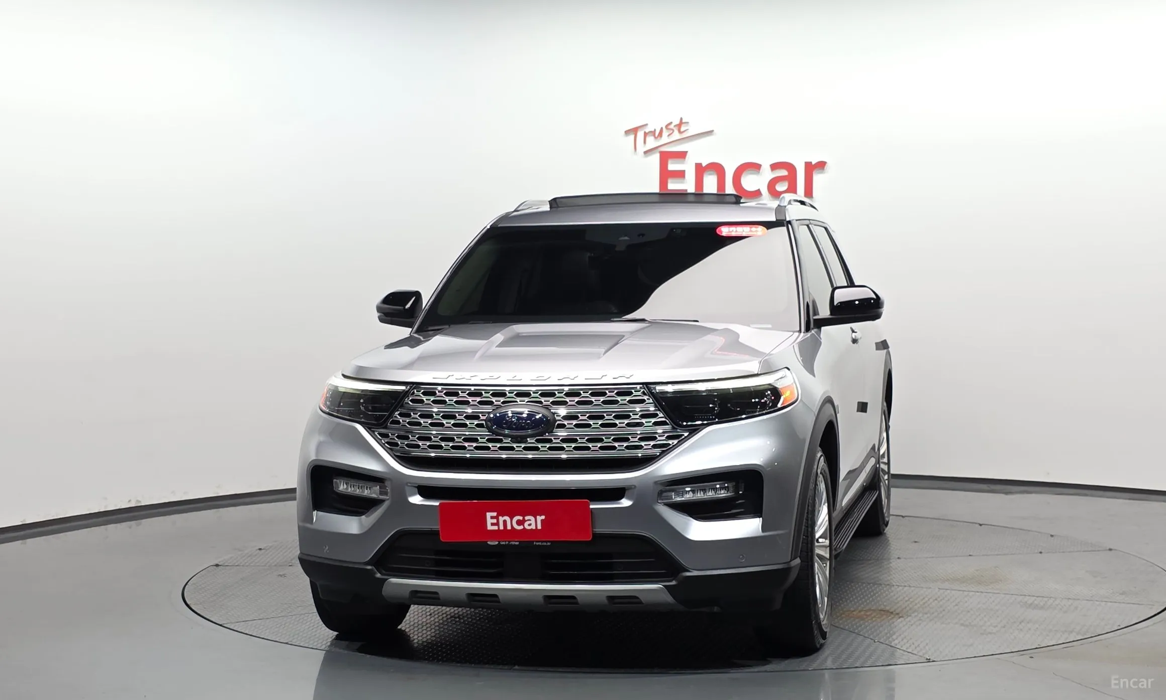 Ford Explorer 6th Generation превью 3