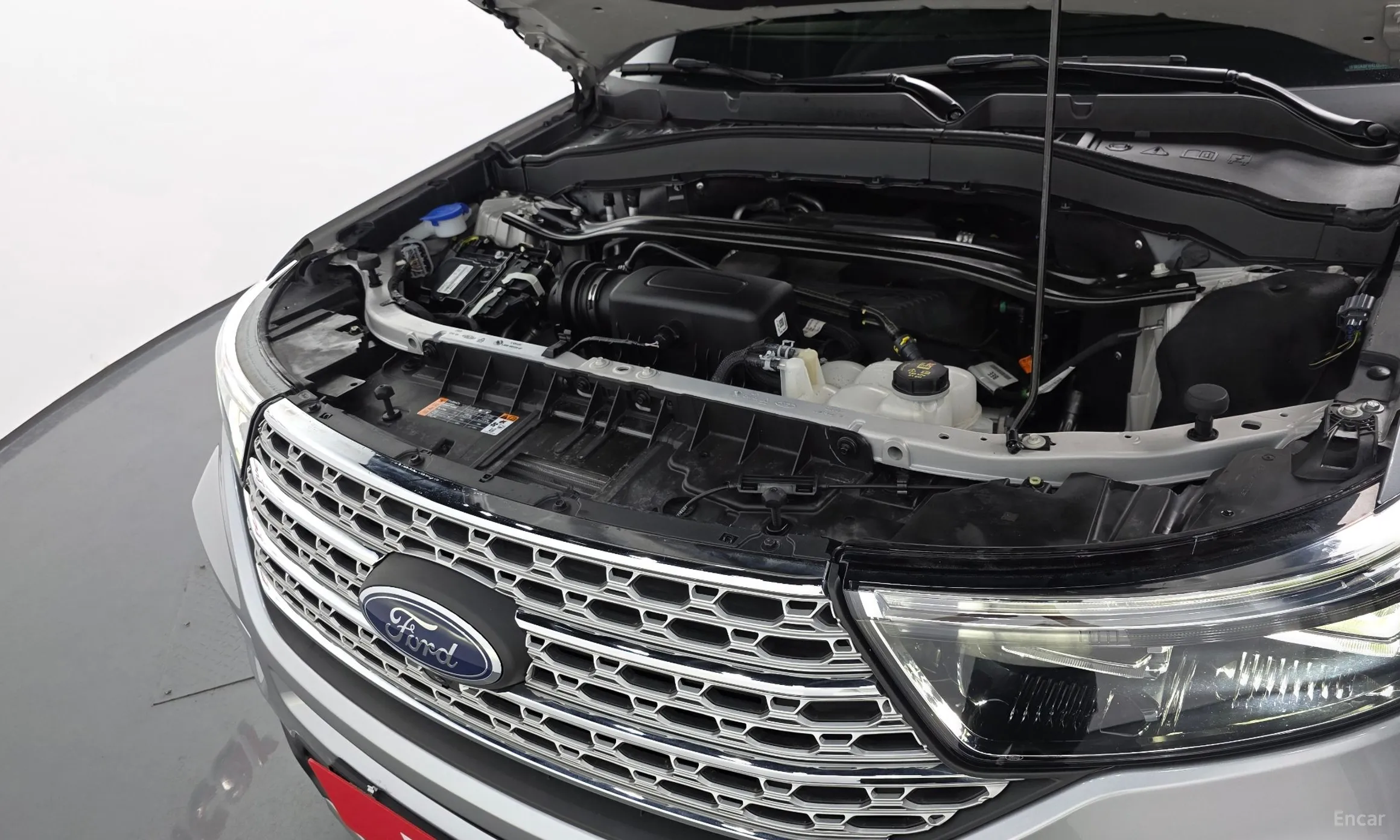 Ford Explorer 6th Generation превью 6