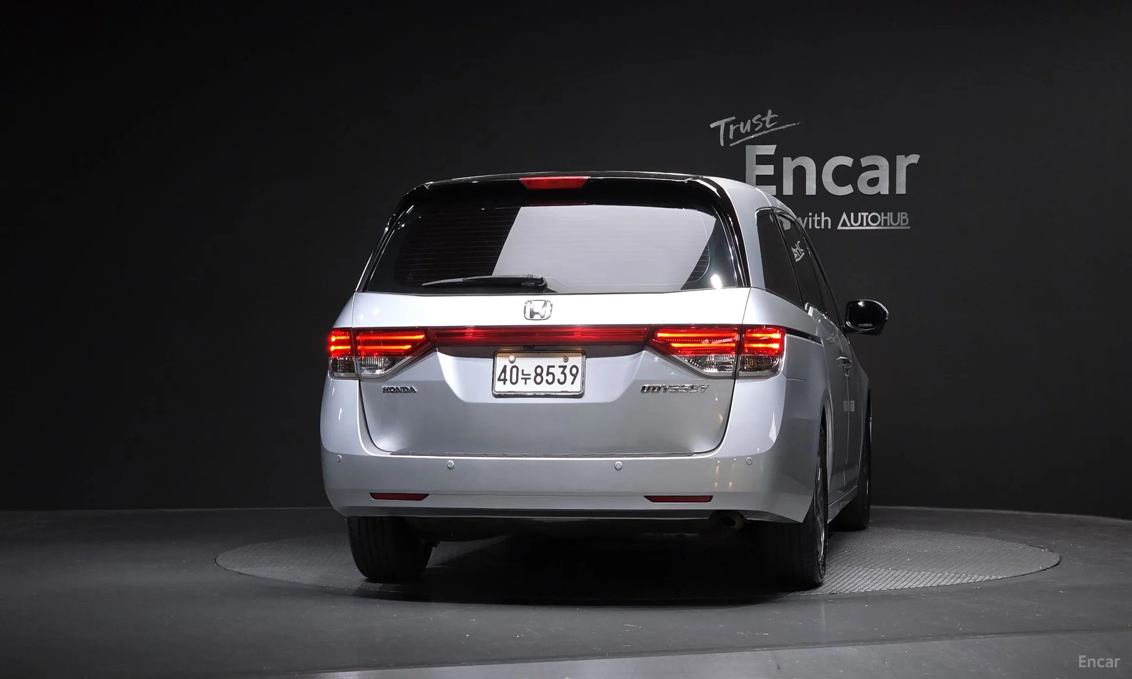 Honda Odyssey превью 4