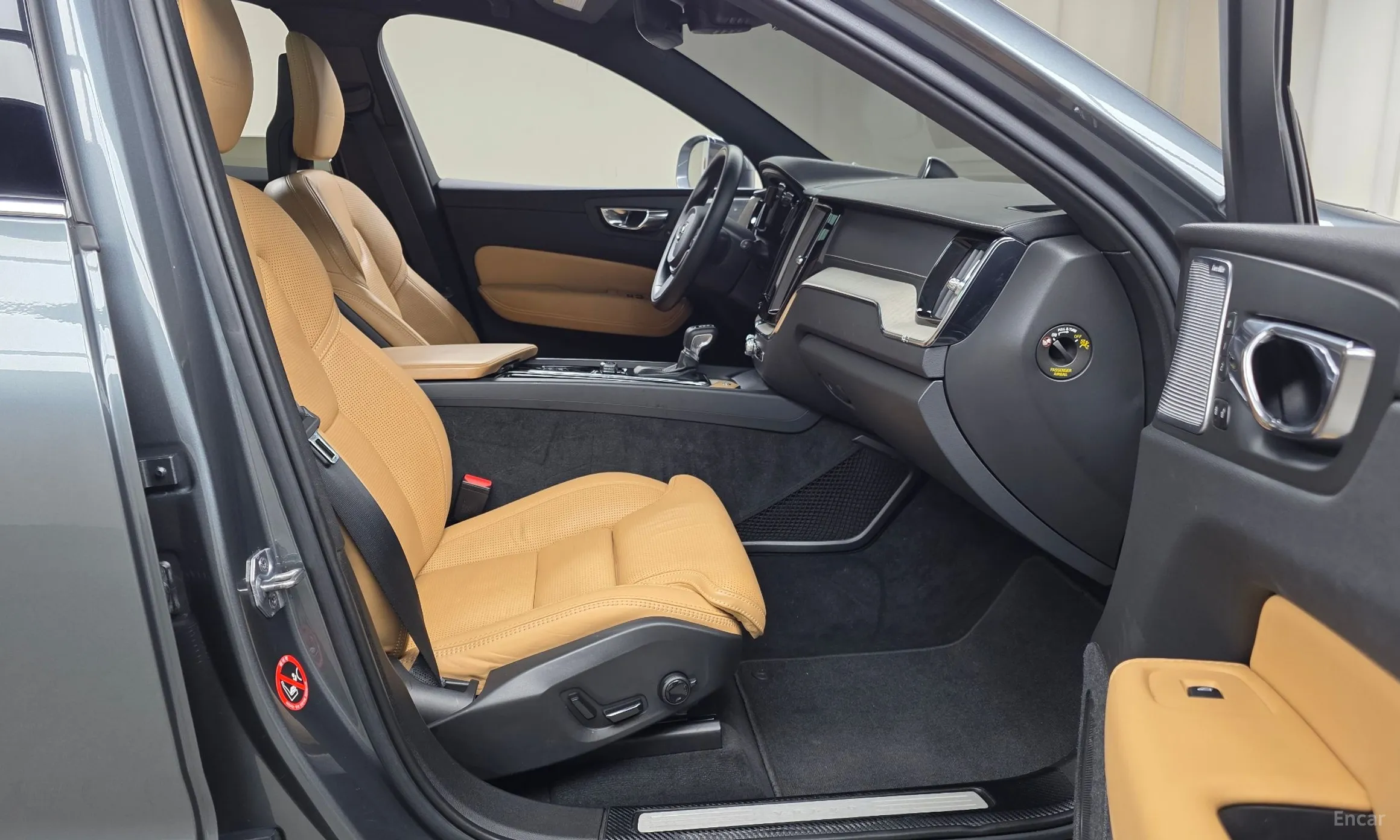 Volvo XC60 Gen 2 превью 11