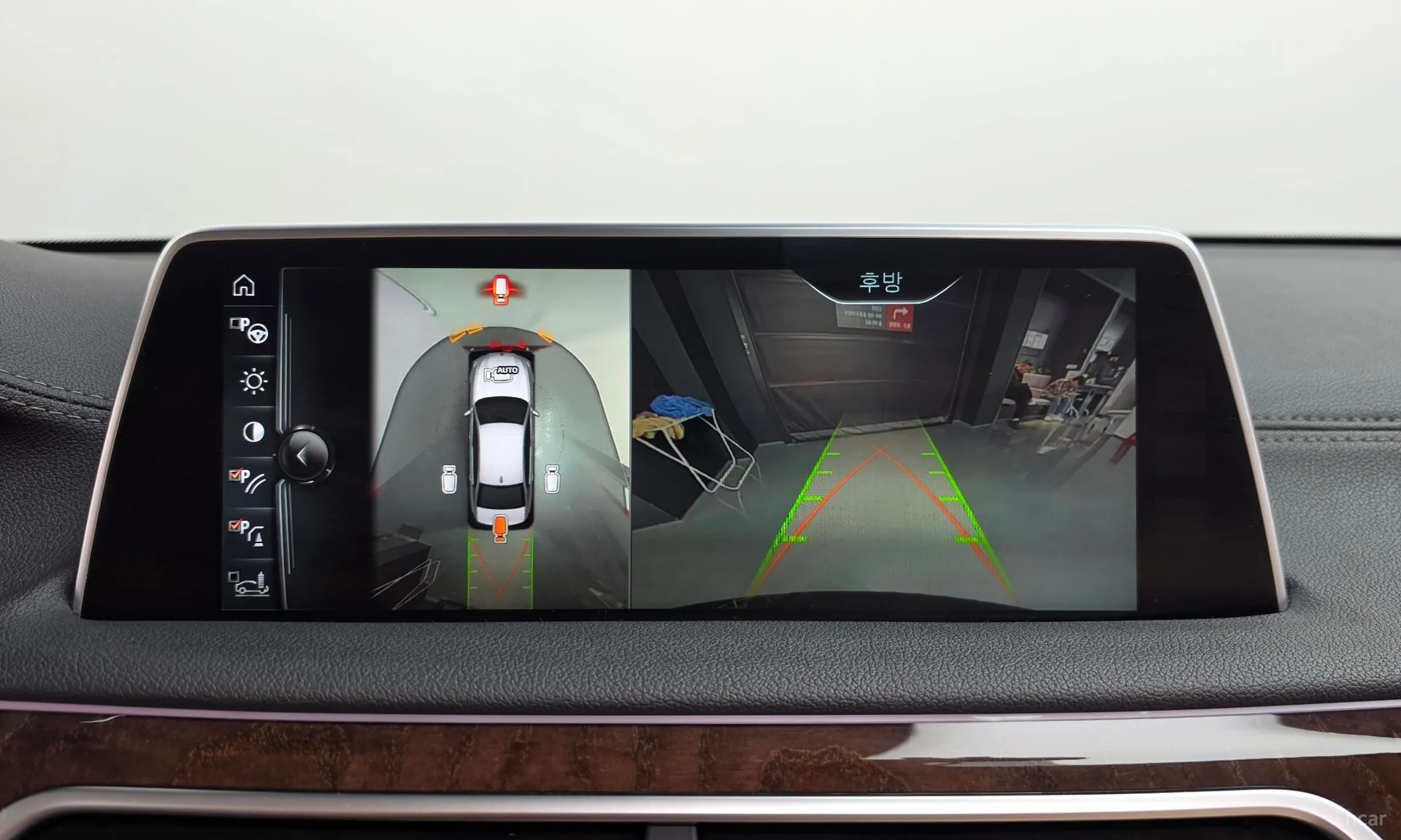BMW 7 Series (G11) превью 14
