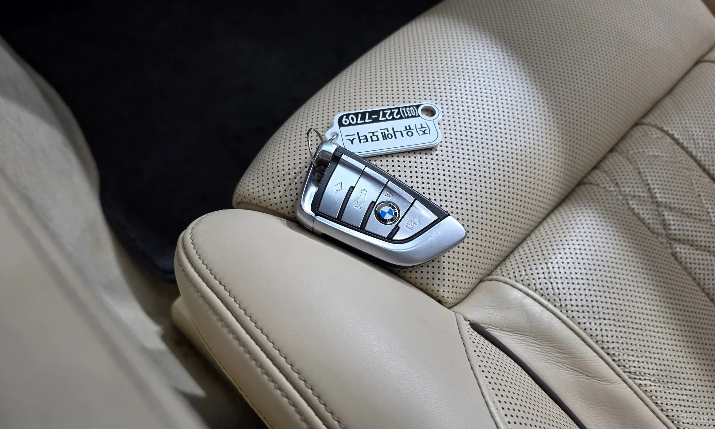 BMW 7 Series (G11) превью 15
