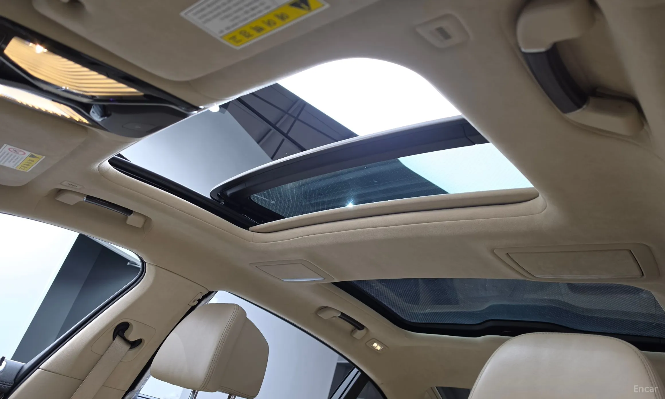 BMW 7 Series (G11) превью 17