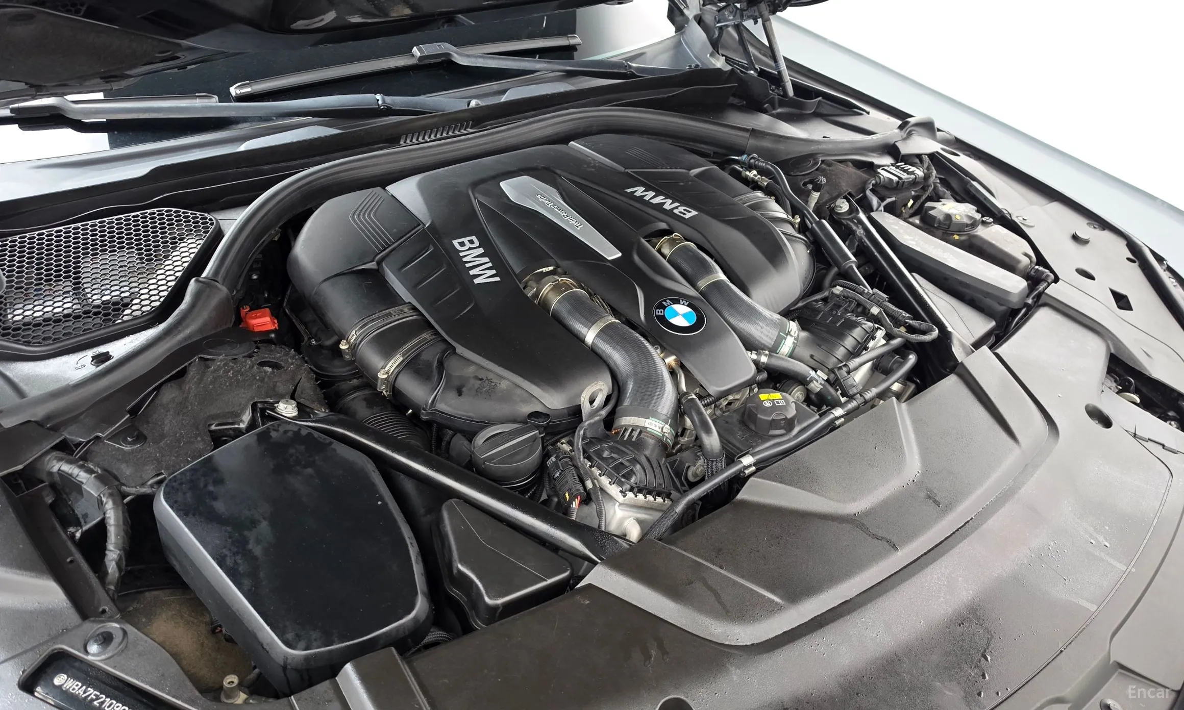 BMW 7 Series (G11) превью 6