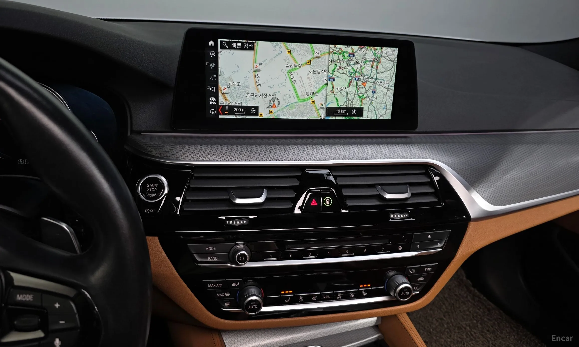 BMW 5 Series (G30) превью 14