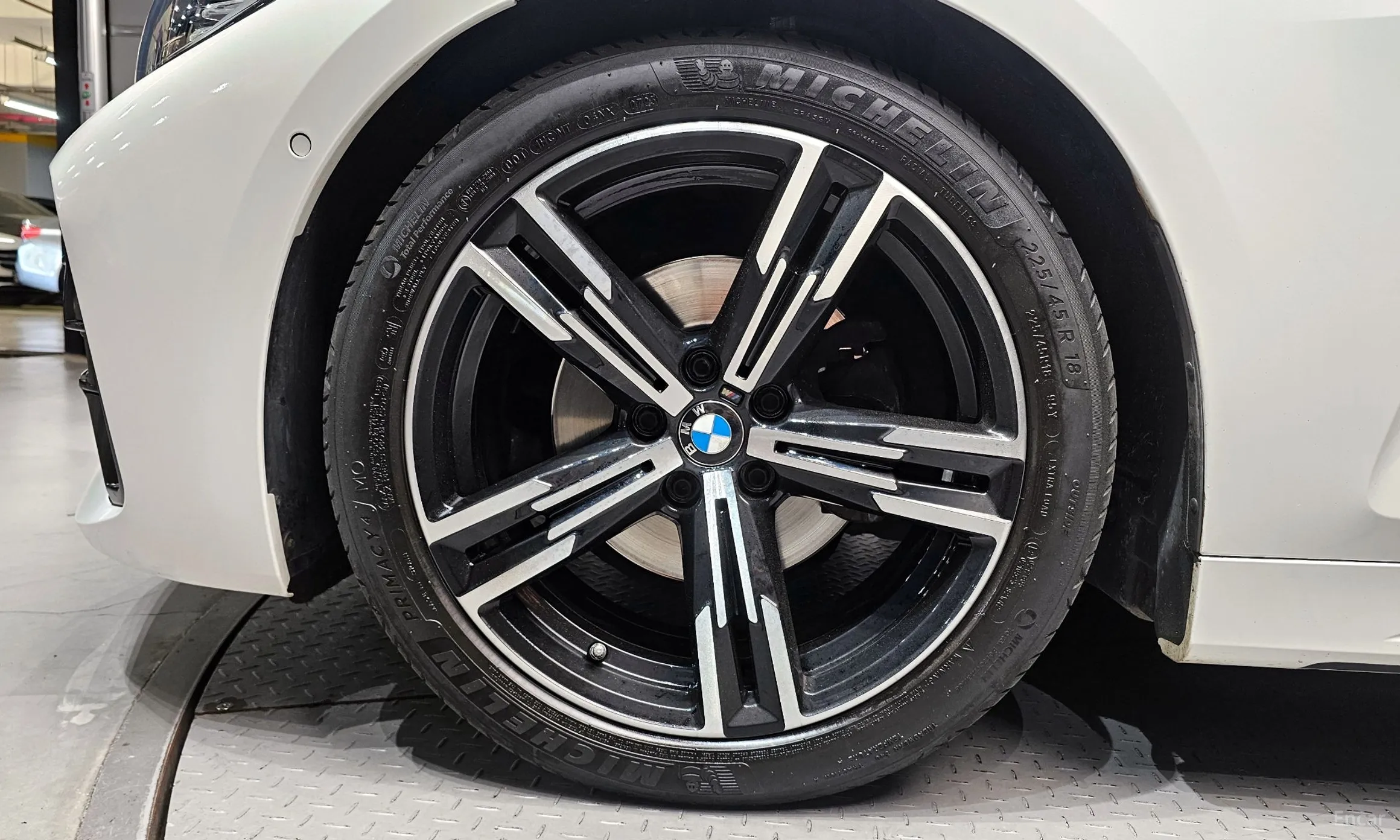 BMW Series 4 (G22) превью 5