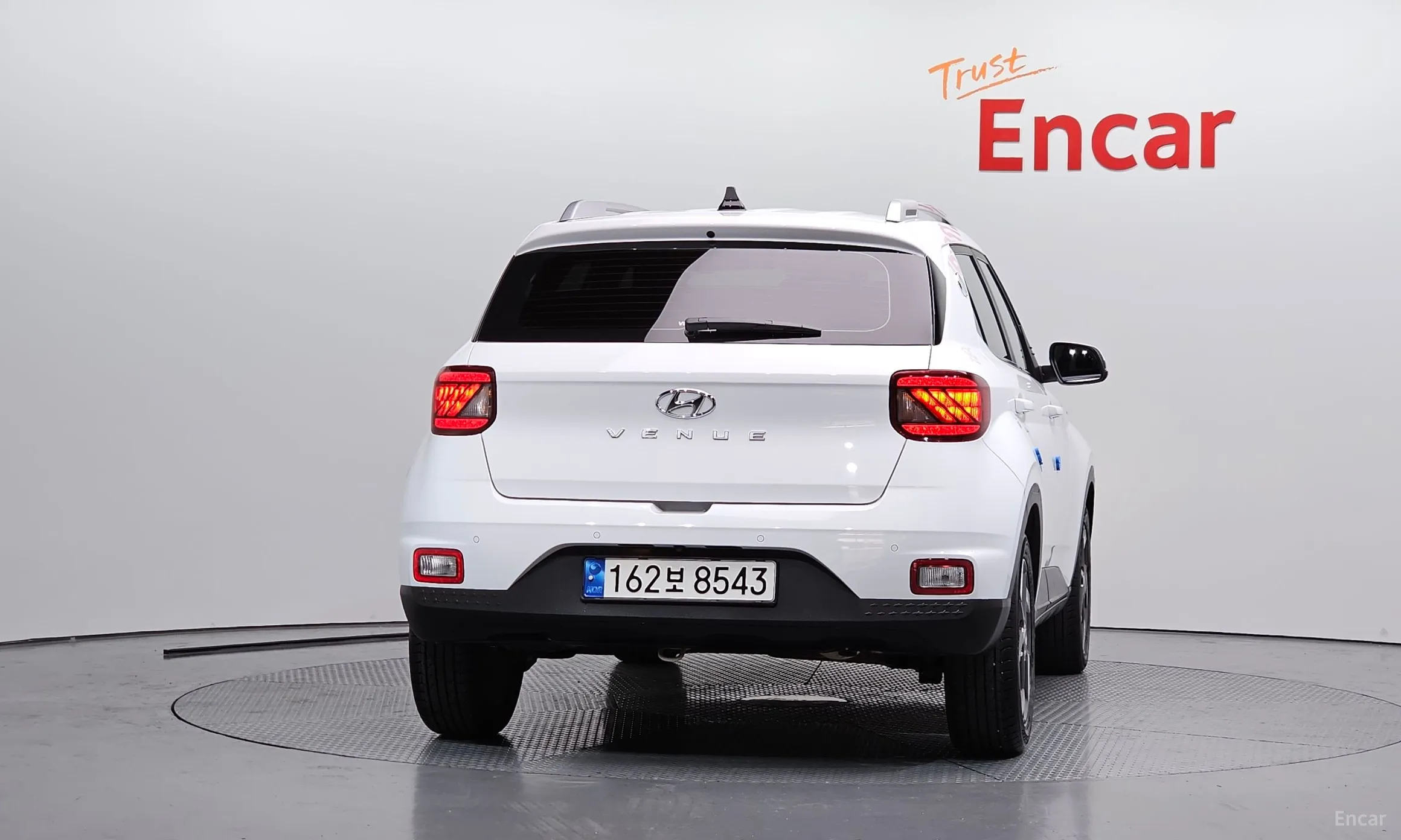 Hyundai Venue превью 4