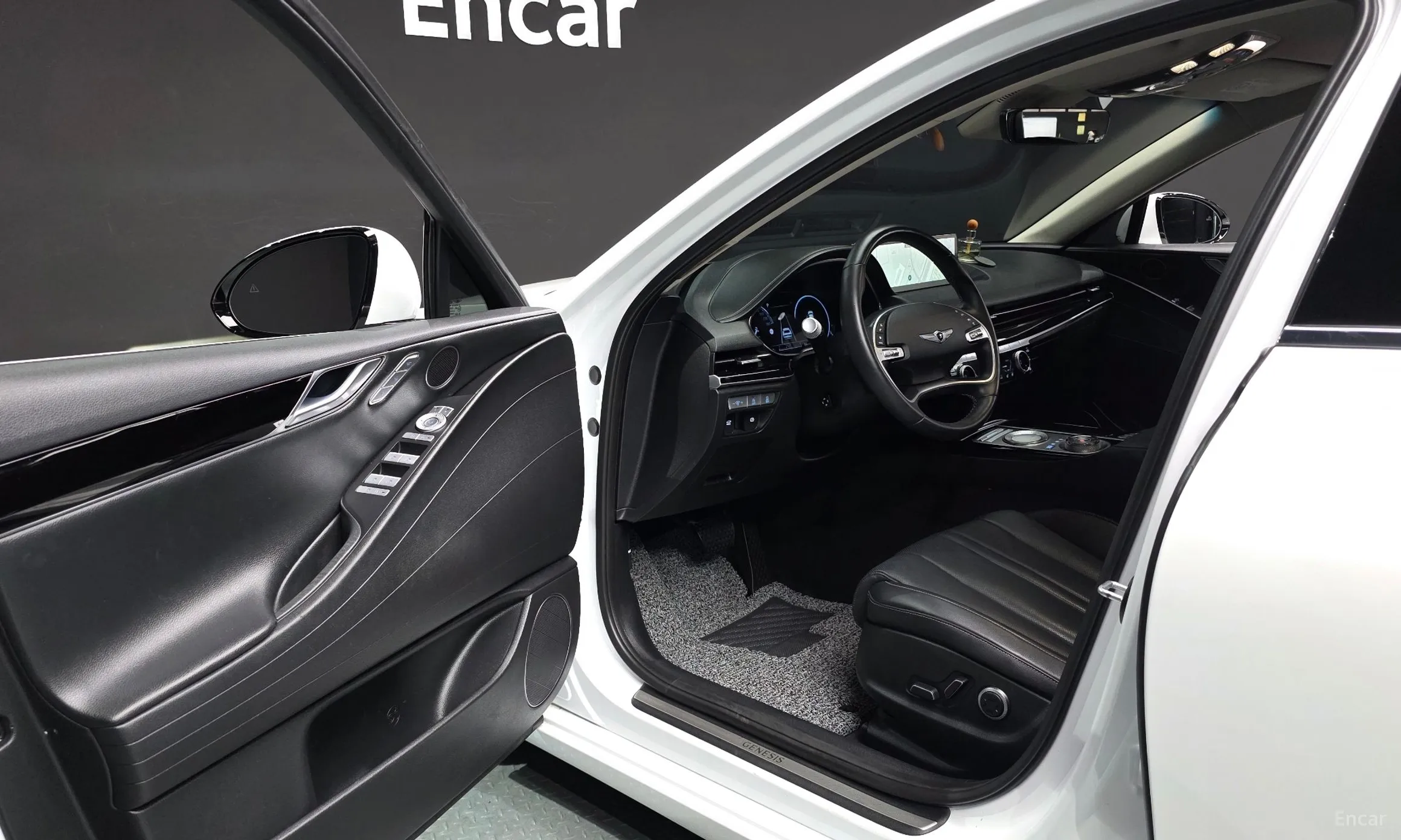 Genesis G80 (RG3) превью 10