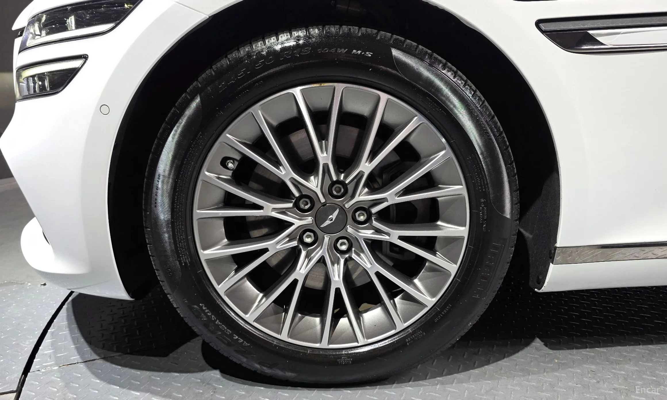 Genesis G80 (RG3) превью 5