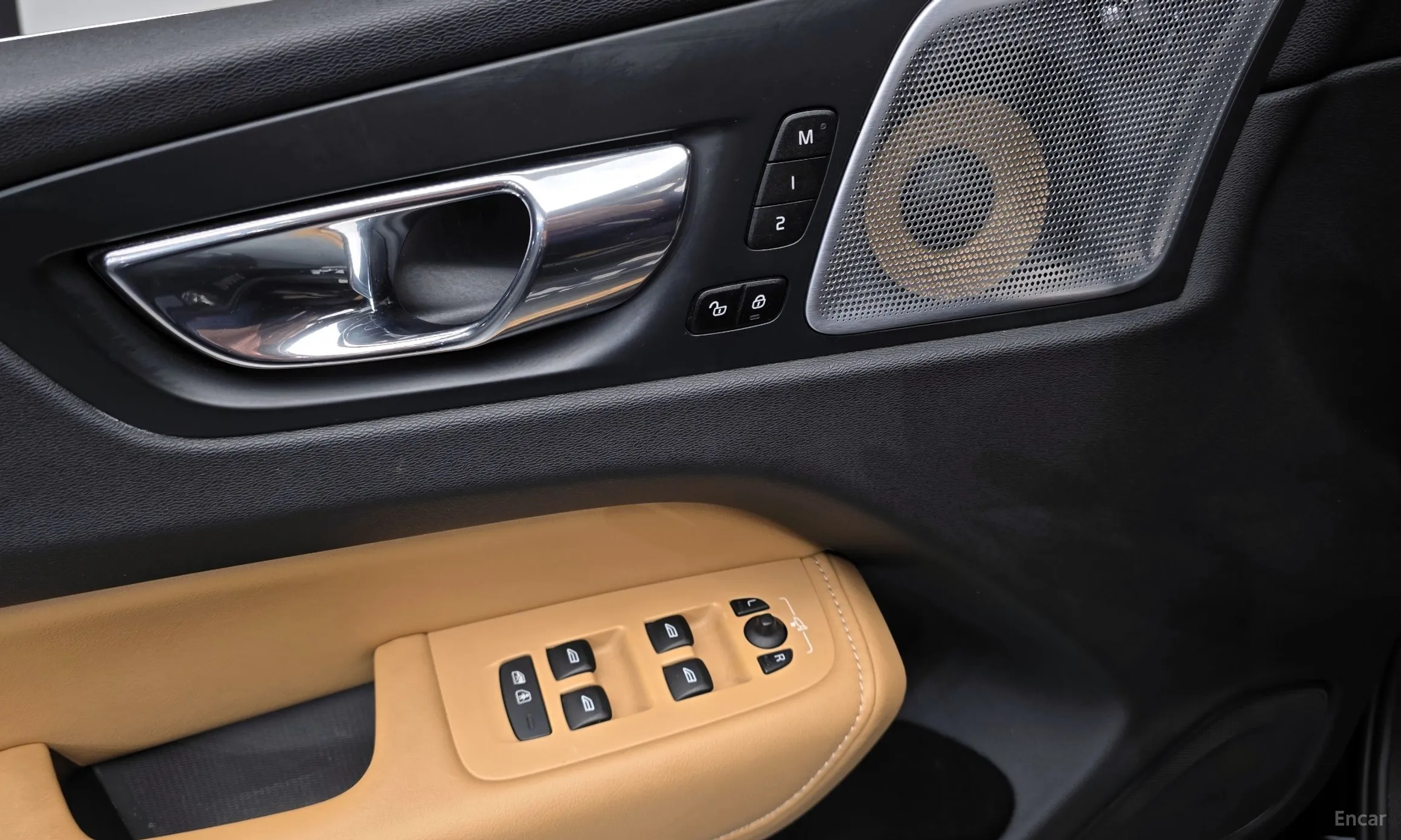 Volvo XC60 Gen 2 превью 20