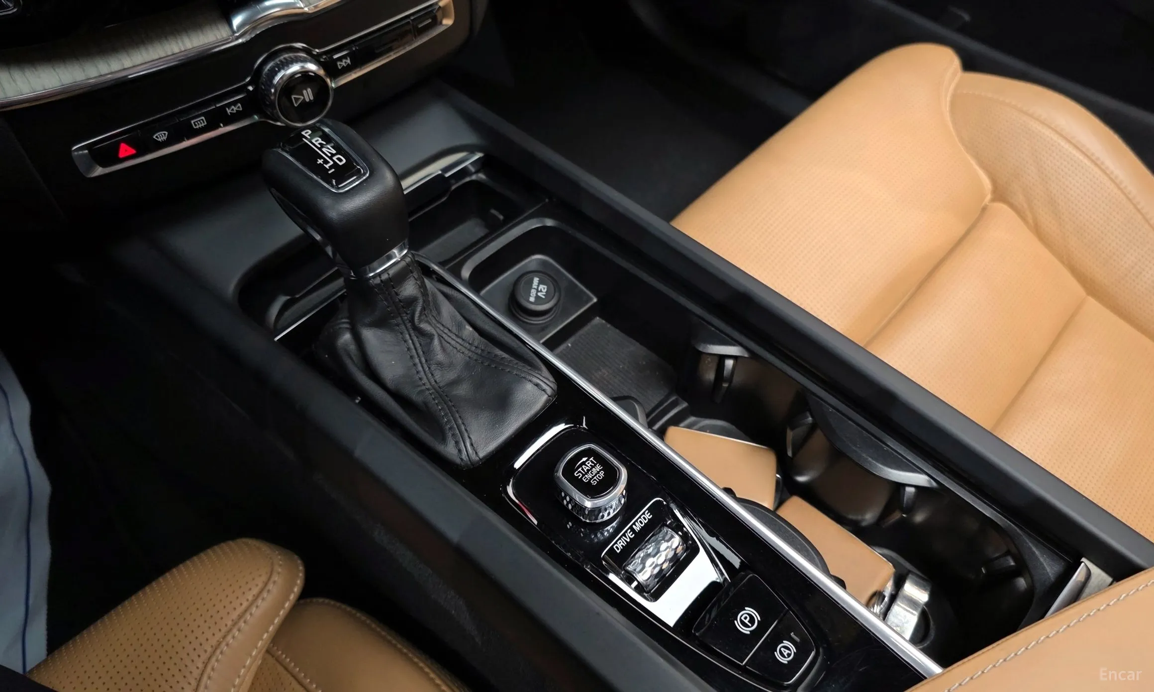 Volvo XC60 Gen 2 превью 9