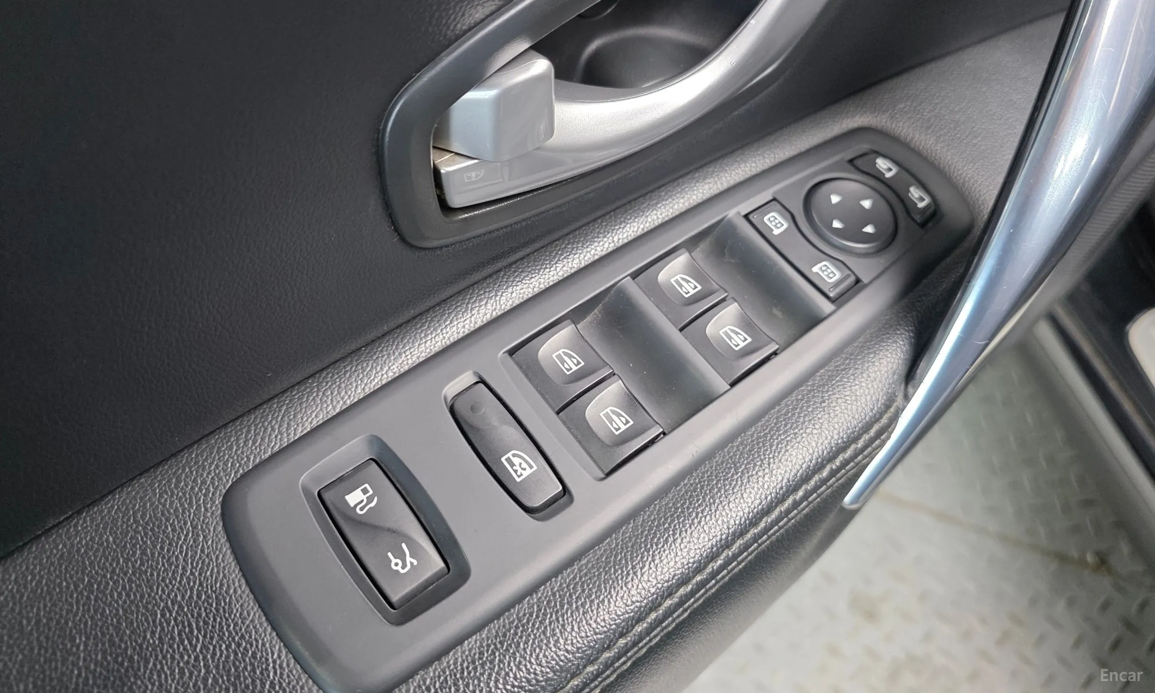 Renault Korea (Samsung) SM7 превью 12