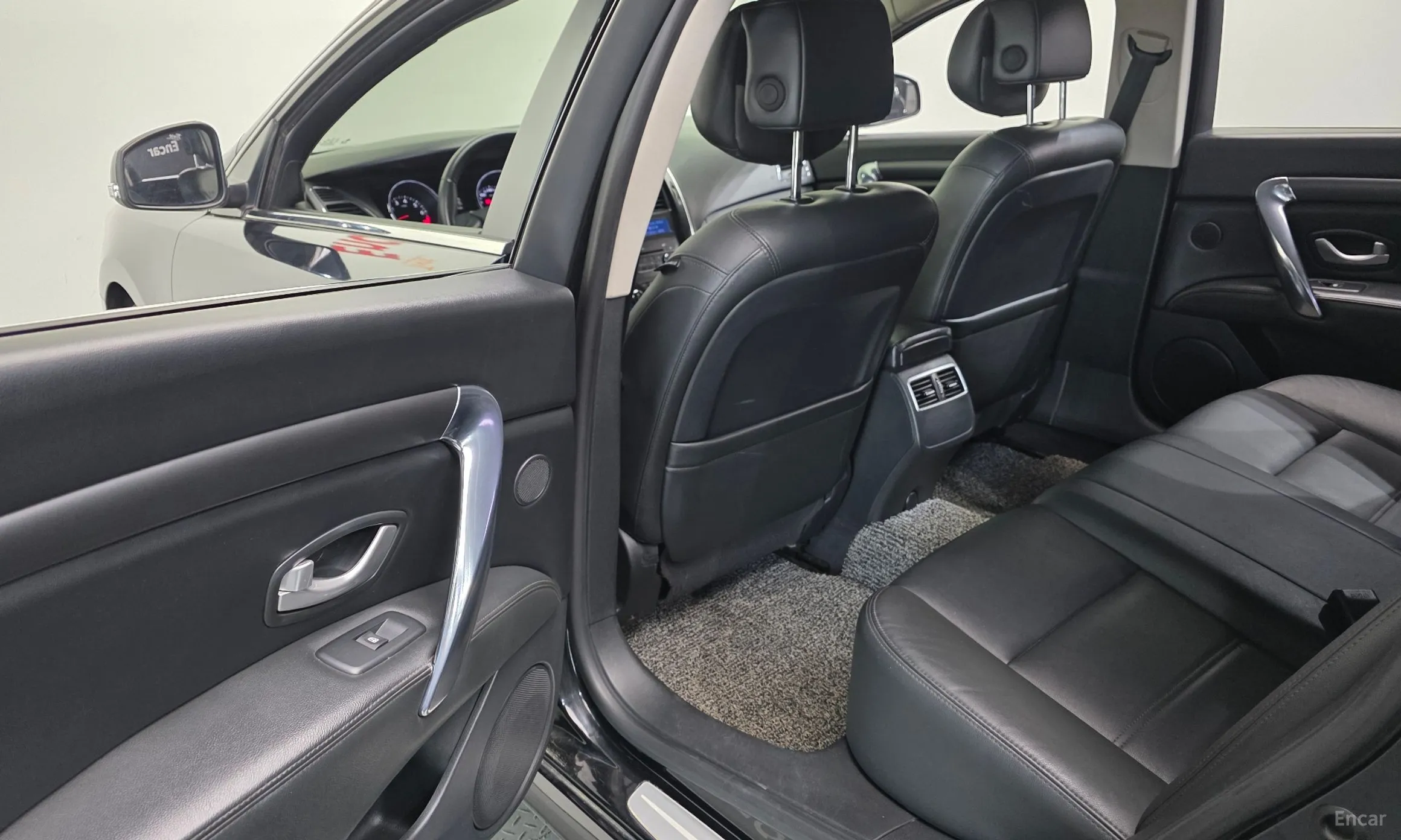 Renault Korea (Samsung) SM7 превью 18