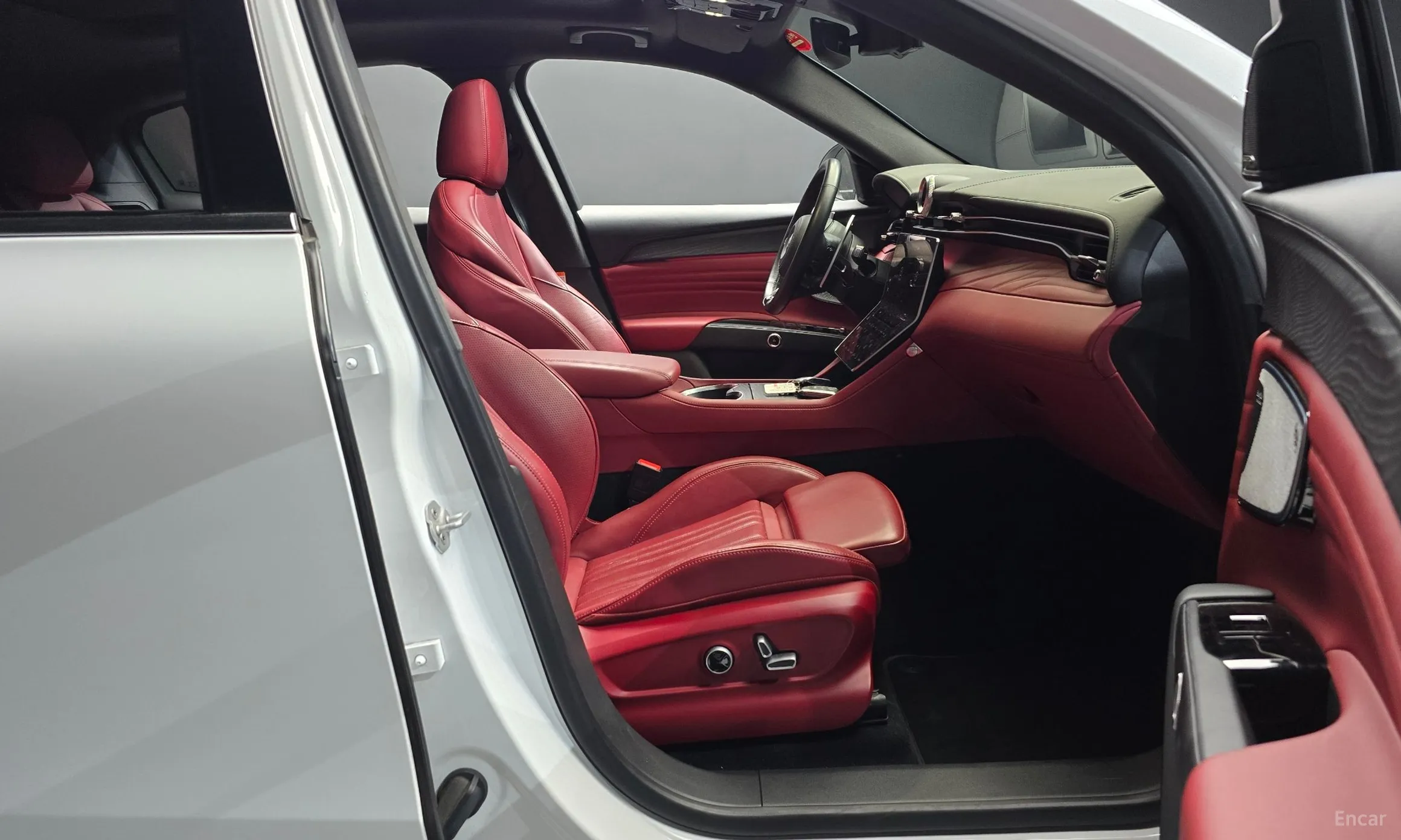Maserati Grekale превью 11
