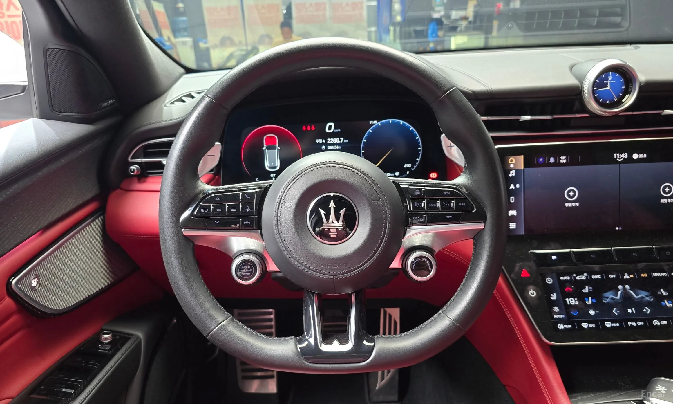 Maserati Grekale превью 13