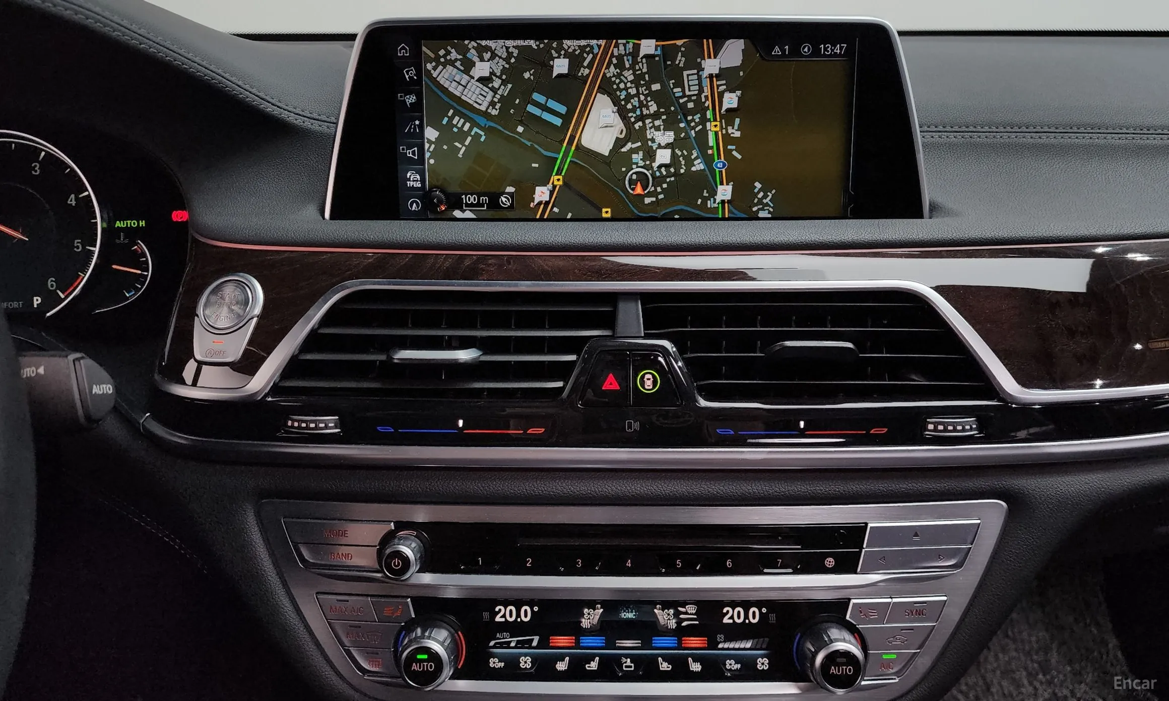 BMW 7 Series (G11) превью 12