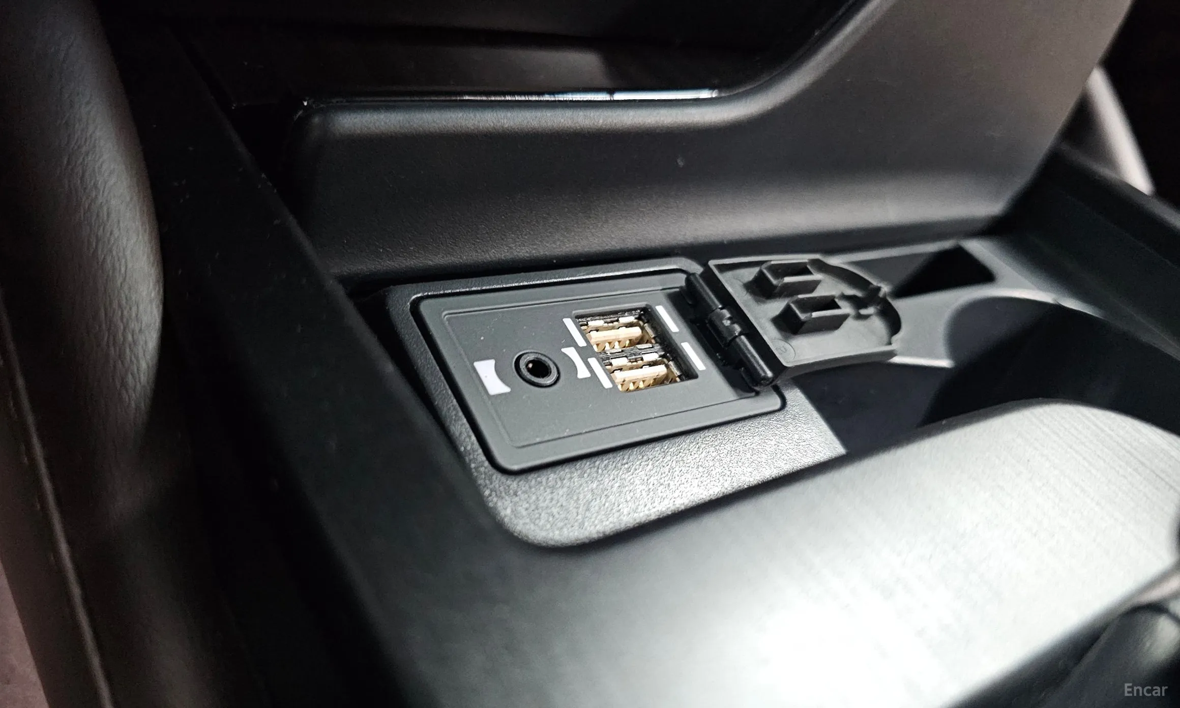 Lexus ES300h 7th Generation превью 12