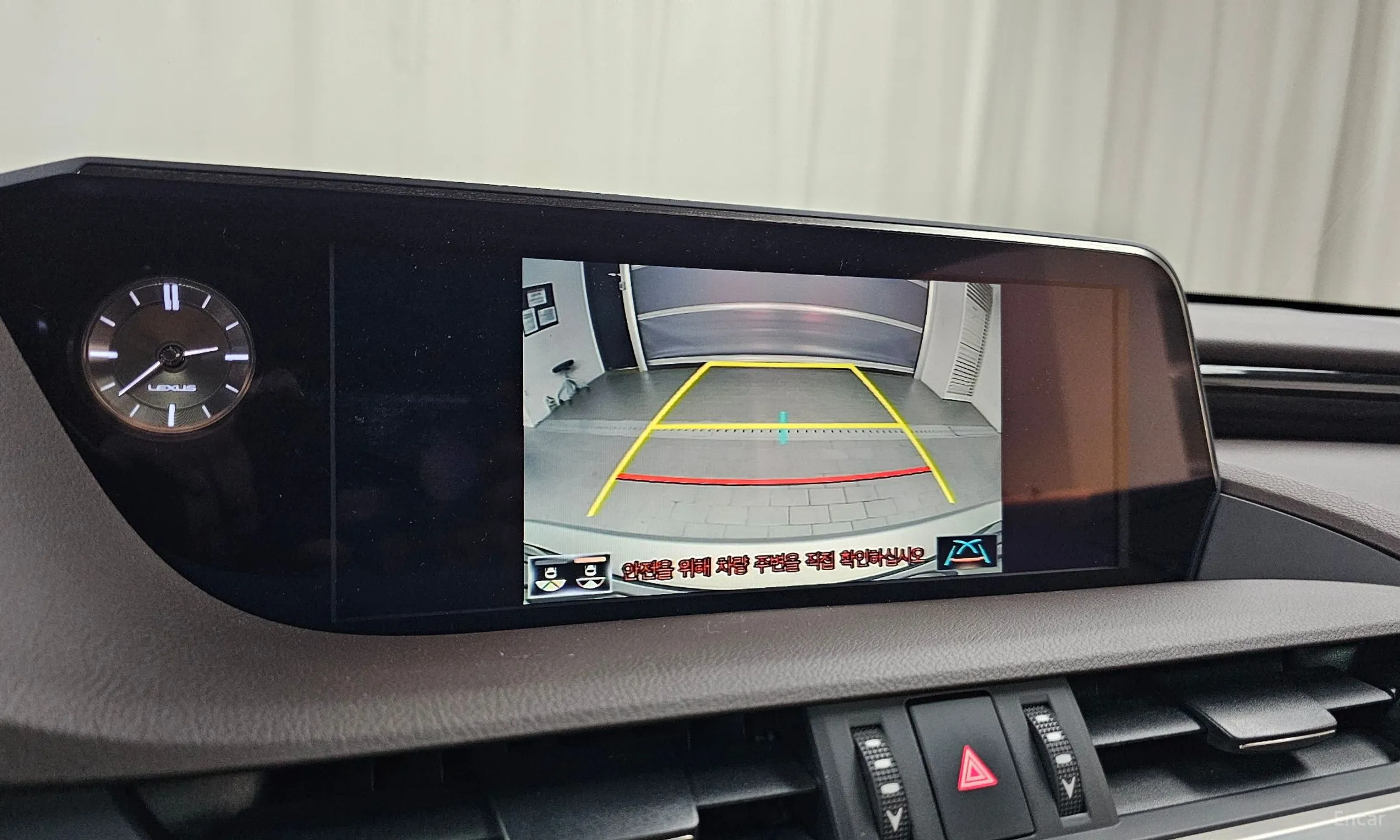 Lexus ES300h 7th Generation превью 15