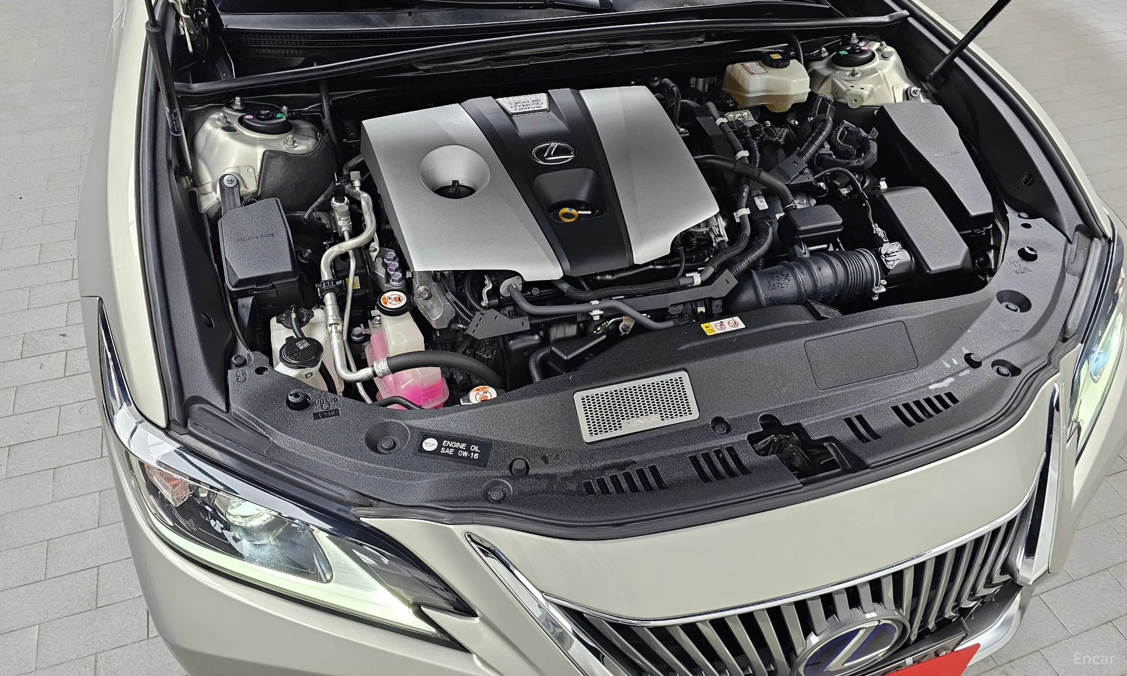Lexus ES300h 7th Generation превью 6