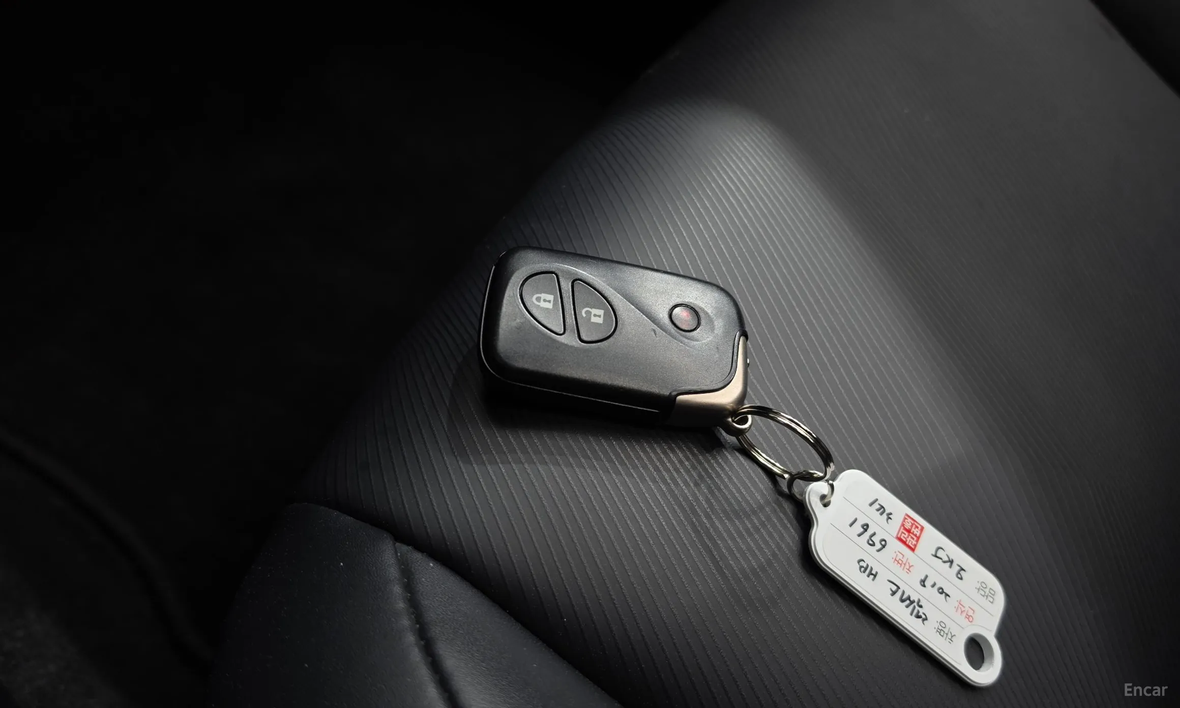 Lexus CT200h превью 16