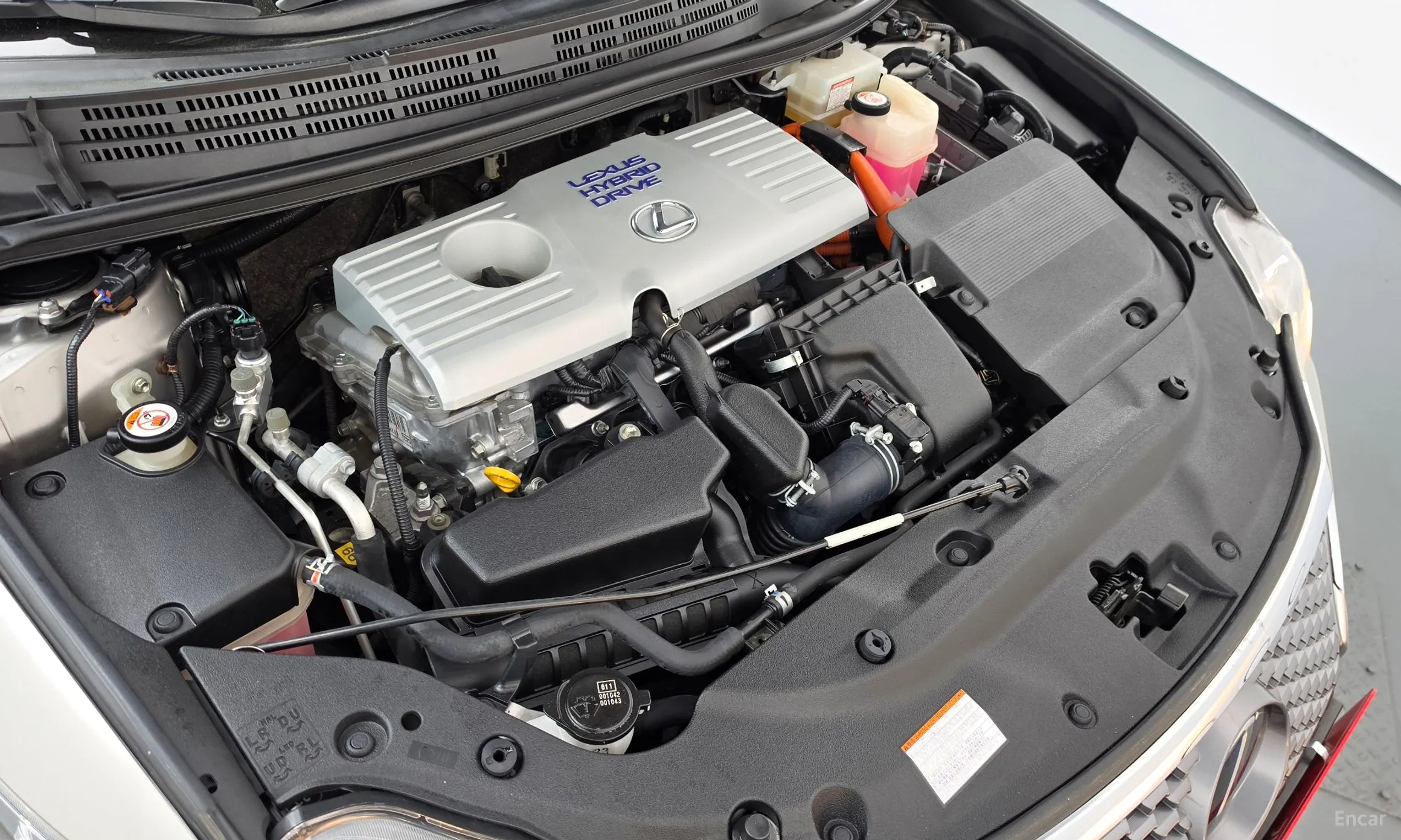 Lexus CT200h превью 6
