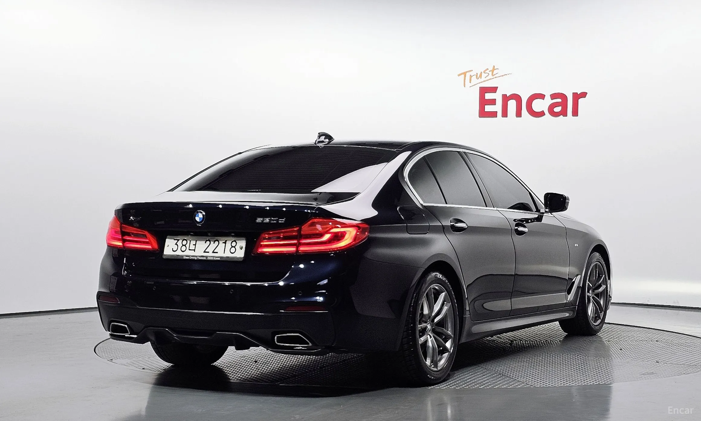 BMW 5 Series (G30)