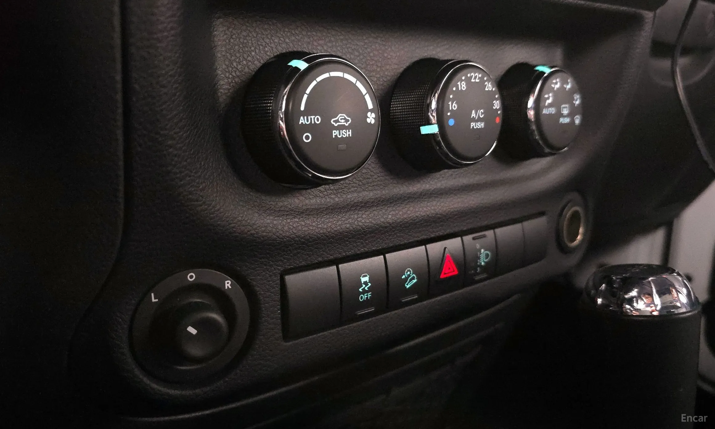 Jeep Wrangler (JK) превью 17