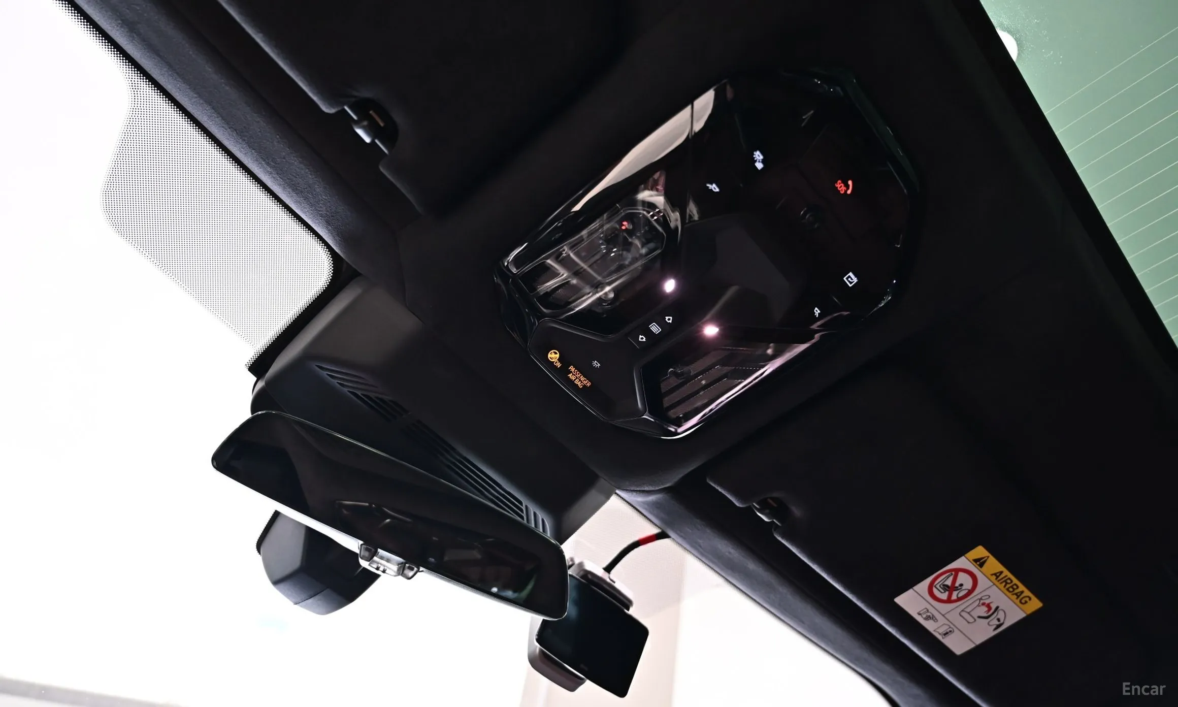 BMW 7 Series (G70) превью 20