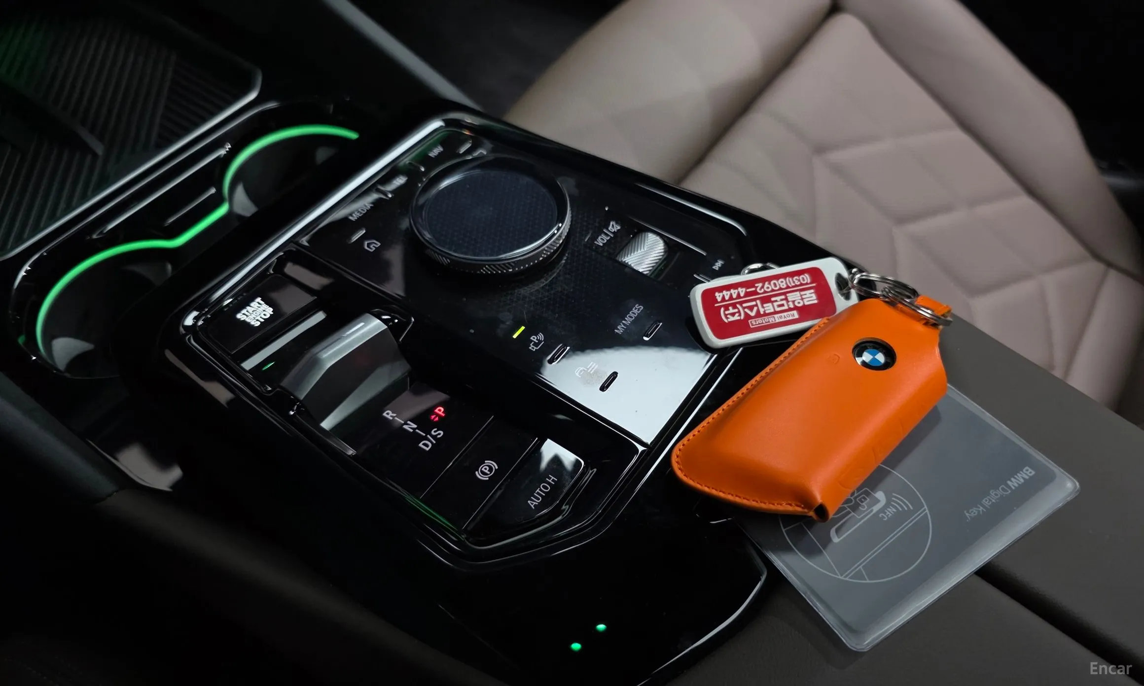 BMW 5 Series (G60) превью 9