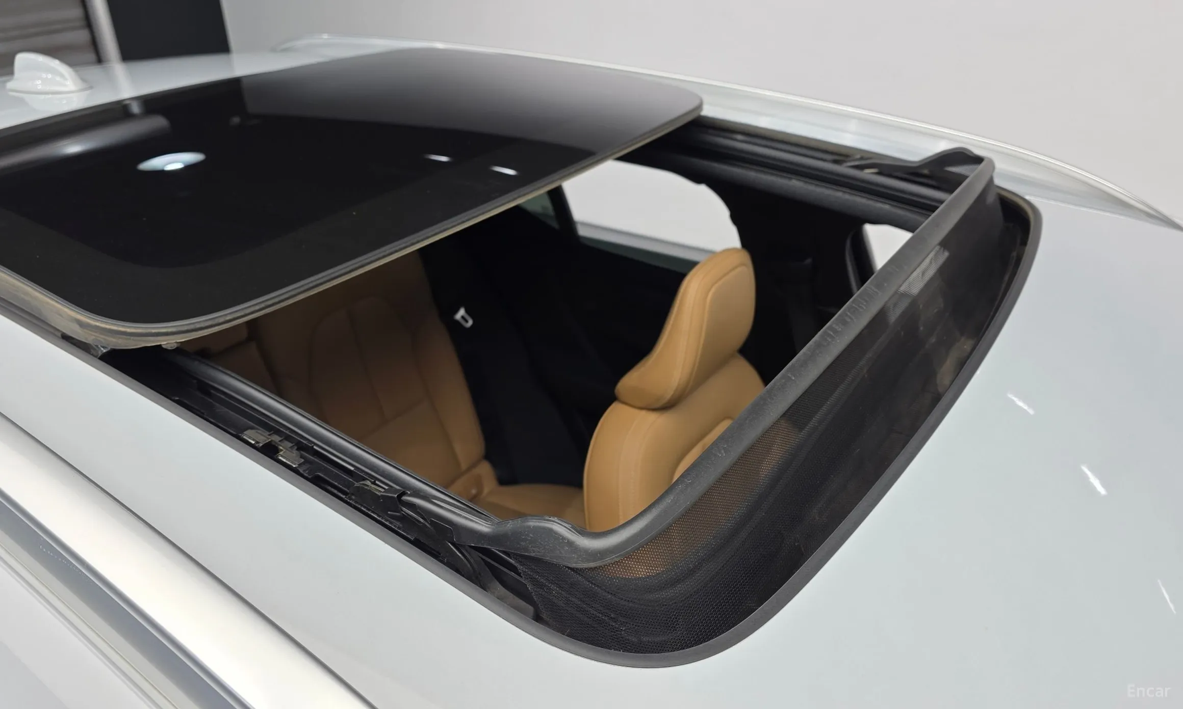 Volvo XC40 превью 19