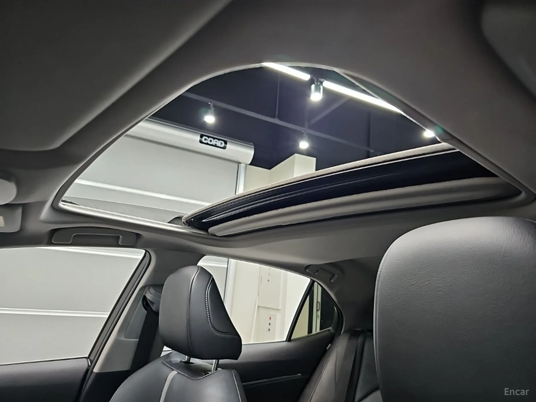 Toyota Camry (XV70) превью 12