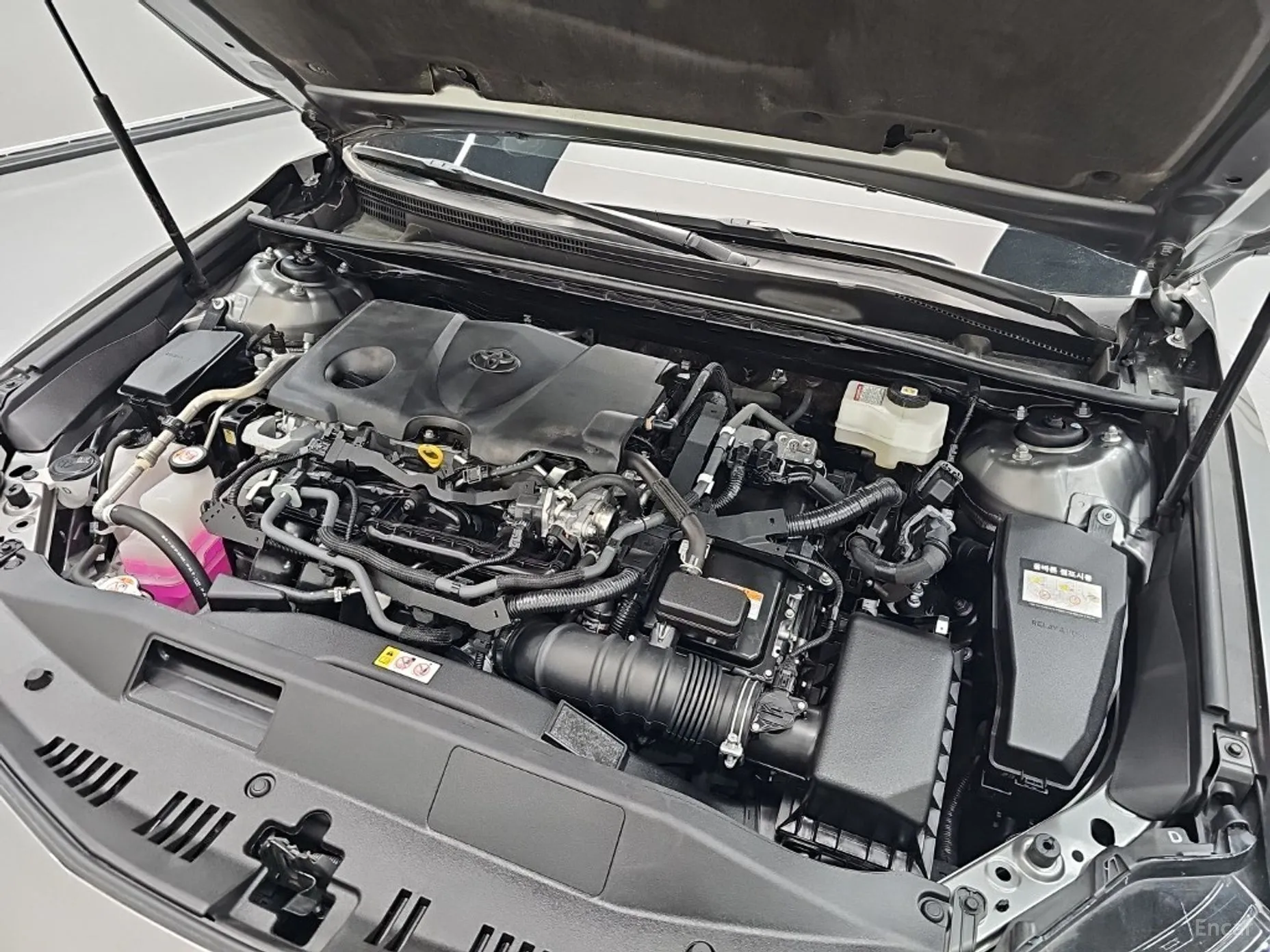 Toyota Camry (XV70) превью 6