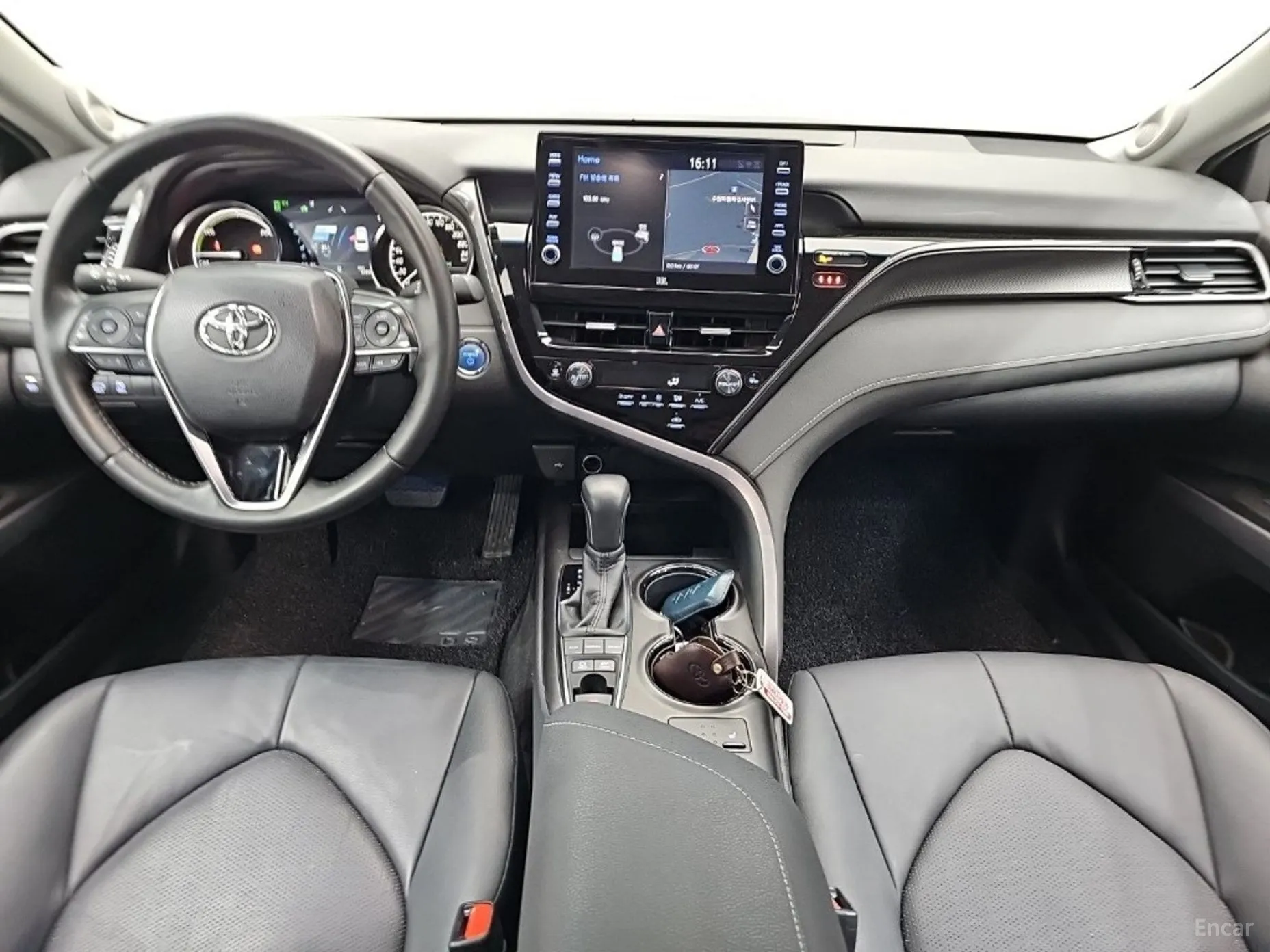 Toyota Camry (XV70) превью 7