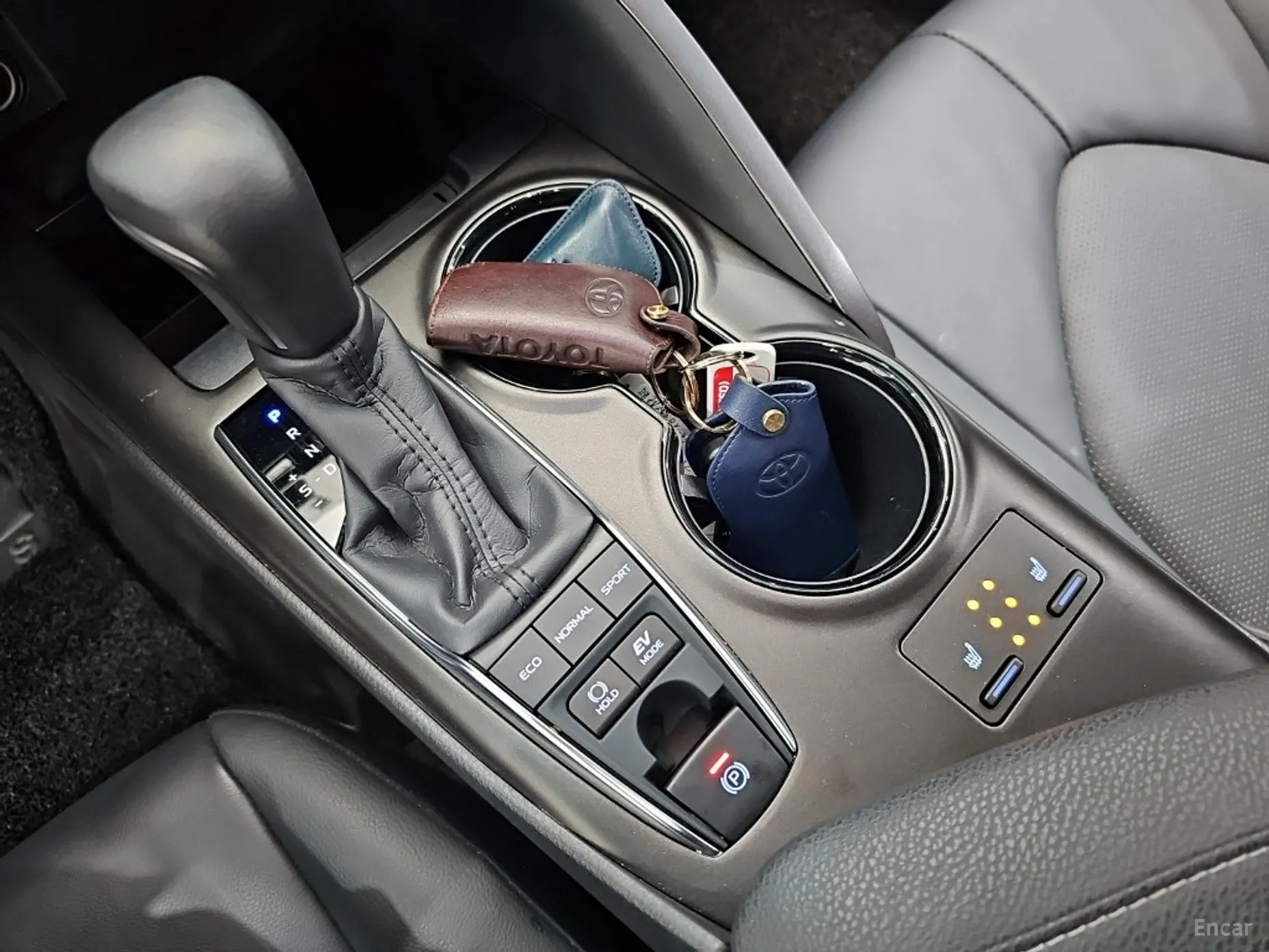 Toyota Camry (XV70) превью 9