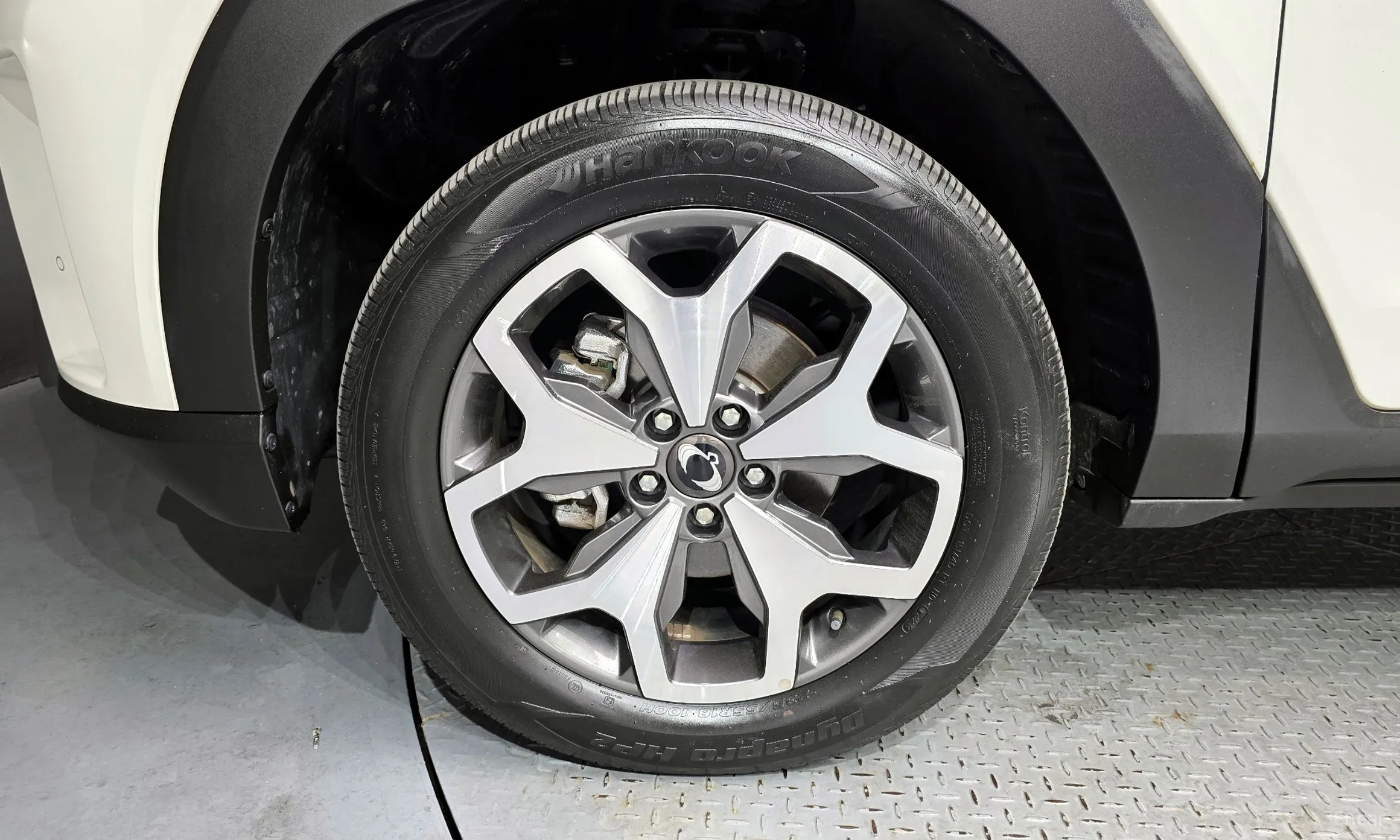 KG Mobility (SsangYong) Torres превью 5