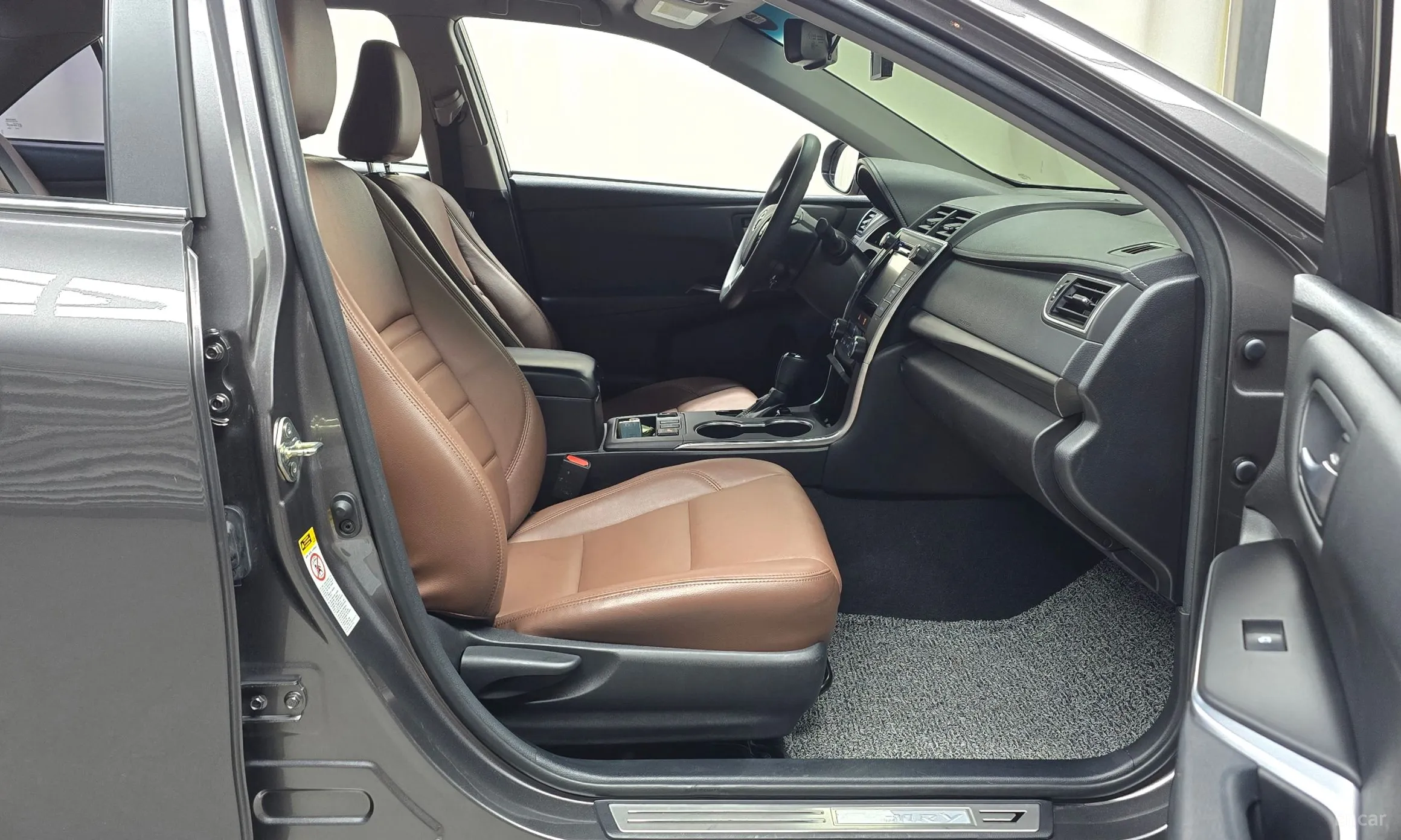 Toyota New Camry превью 11