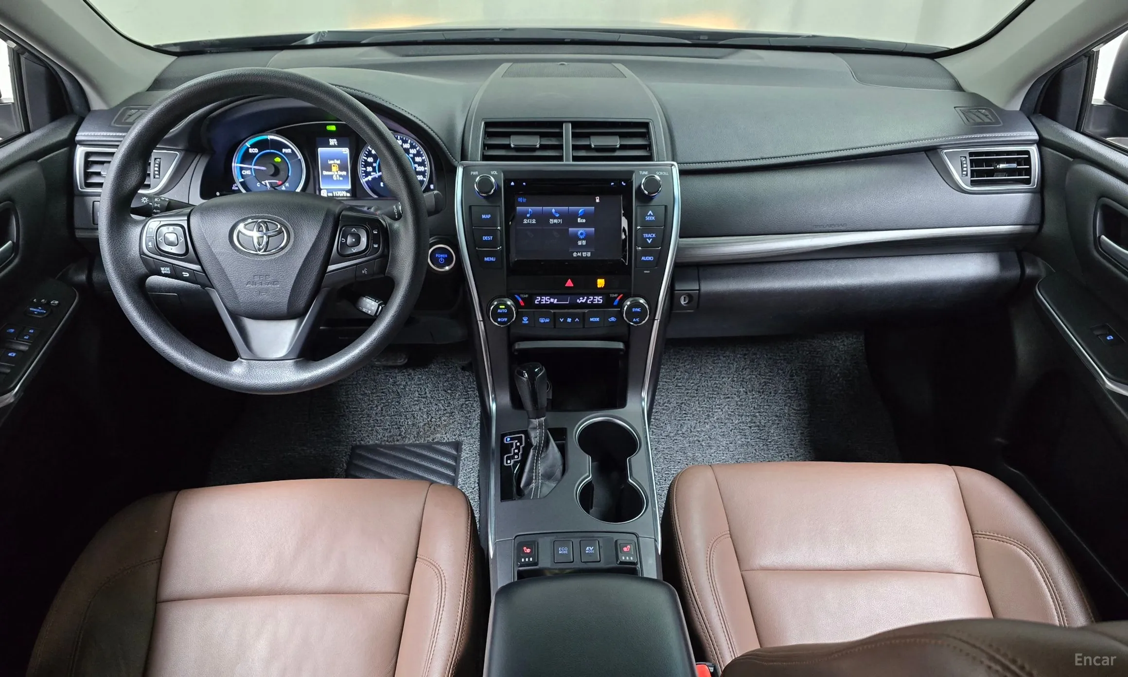 Toyota New Camry превью 7