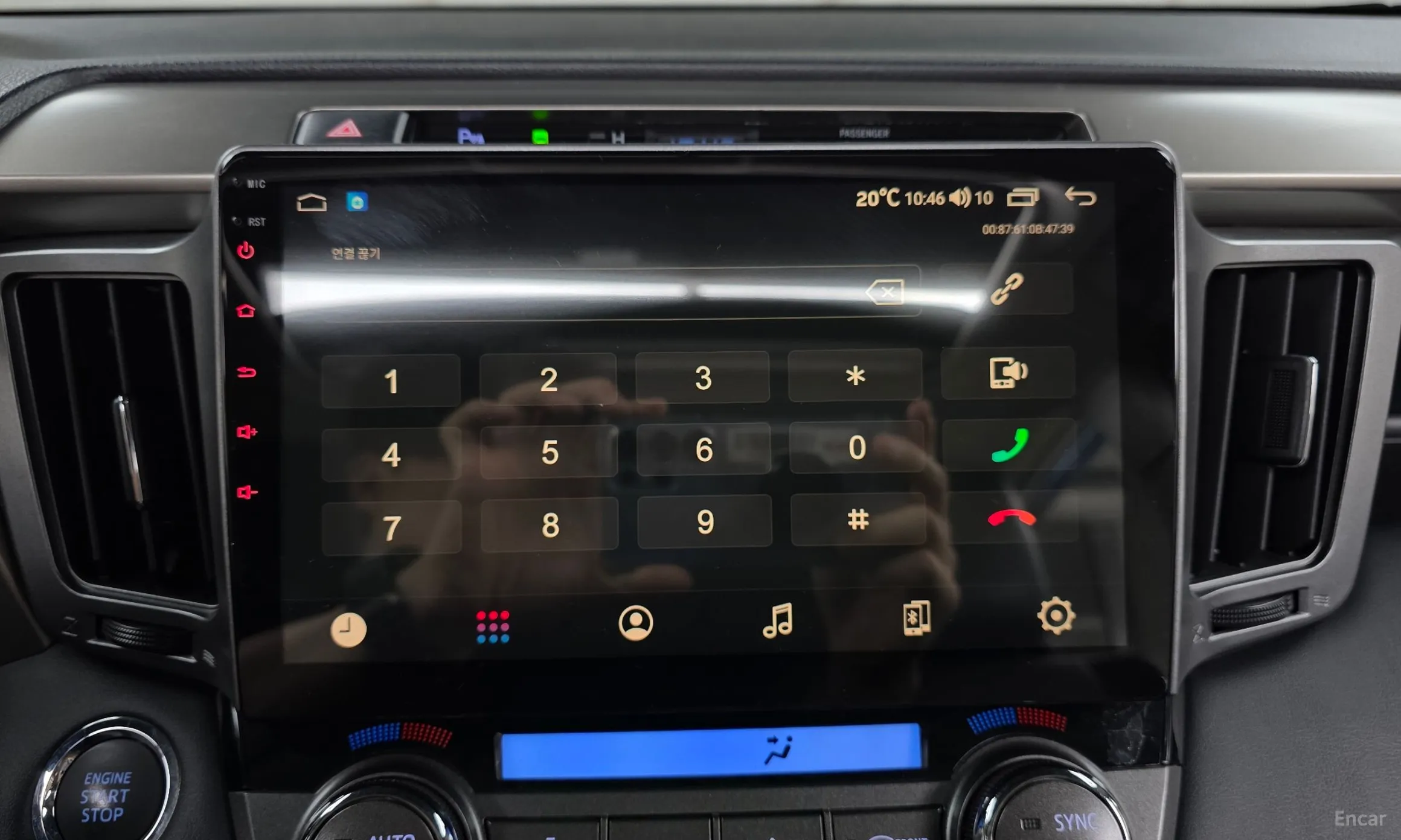 Toyota RAV4 превью 16