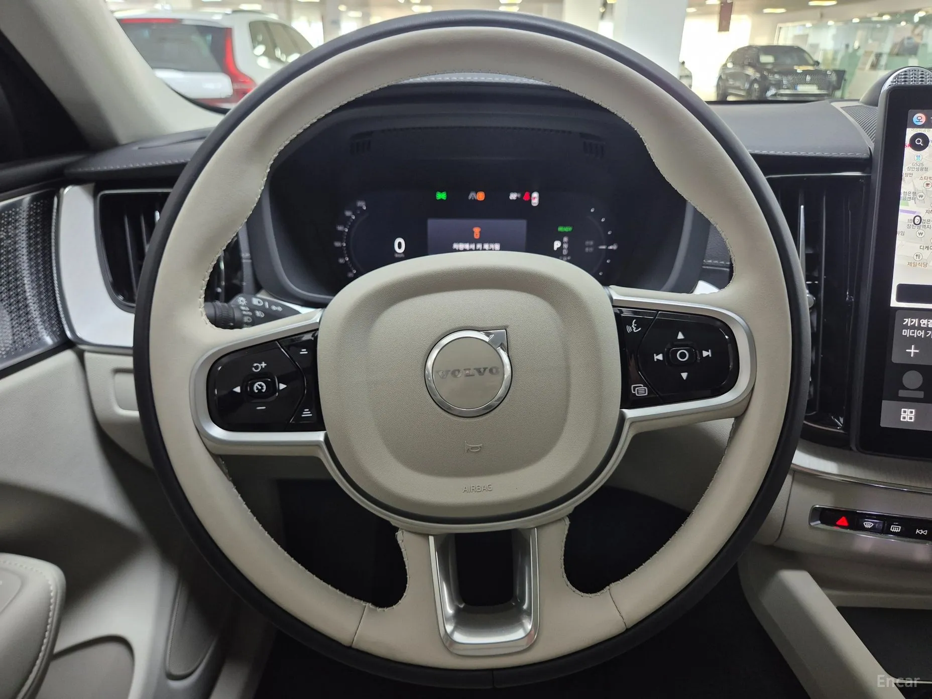 Volvo XC60 Gen 2 превью 12