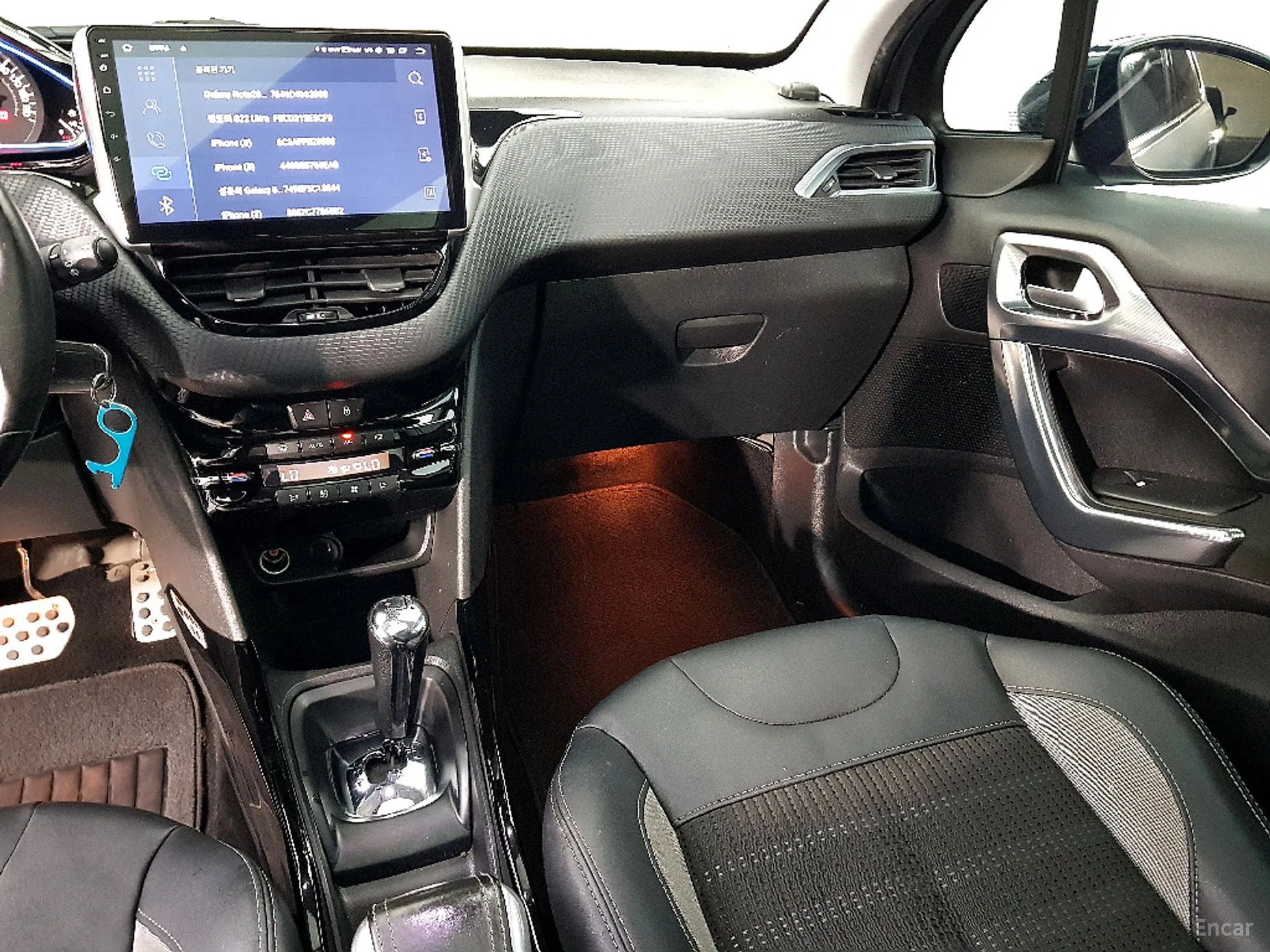 Peugeot 2008. превью 10