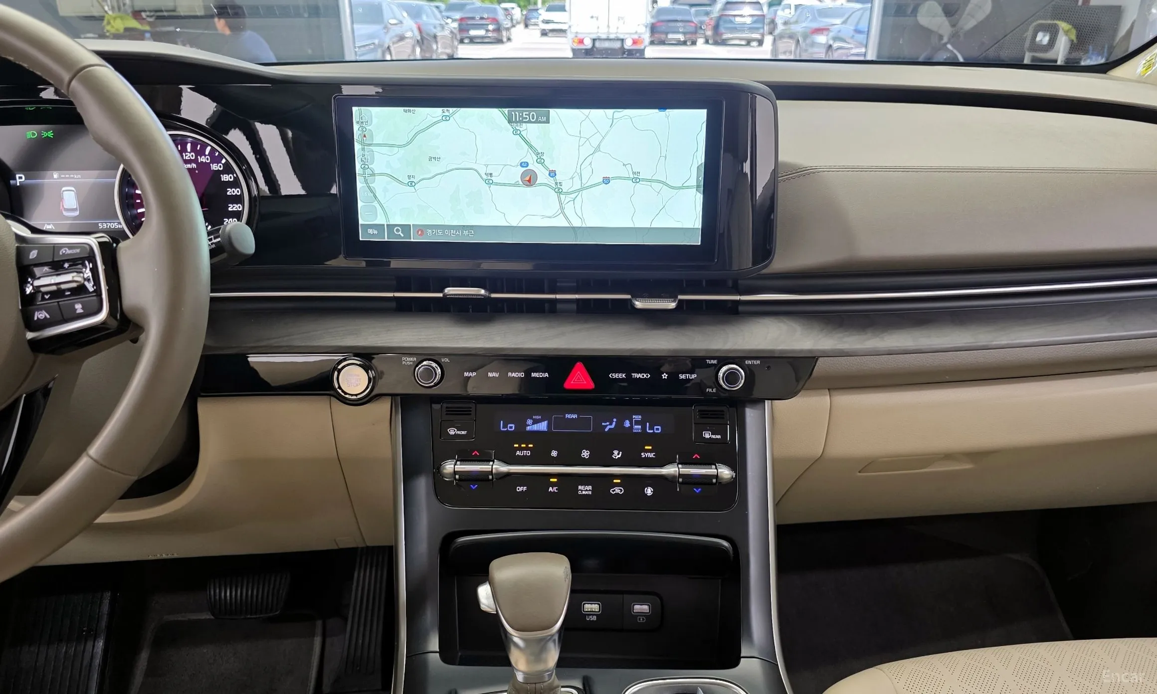 Kia Carnival Gen 4 превью 12
