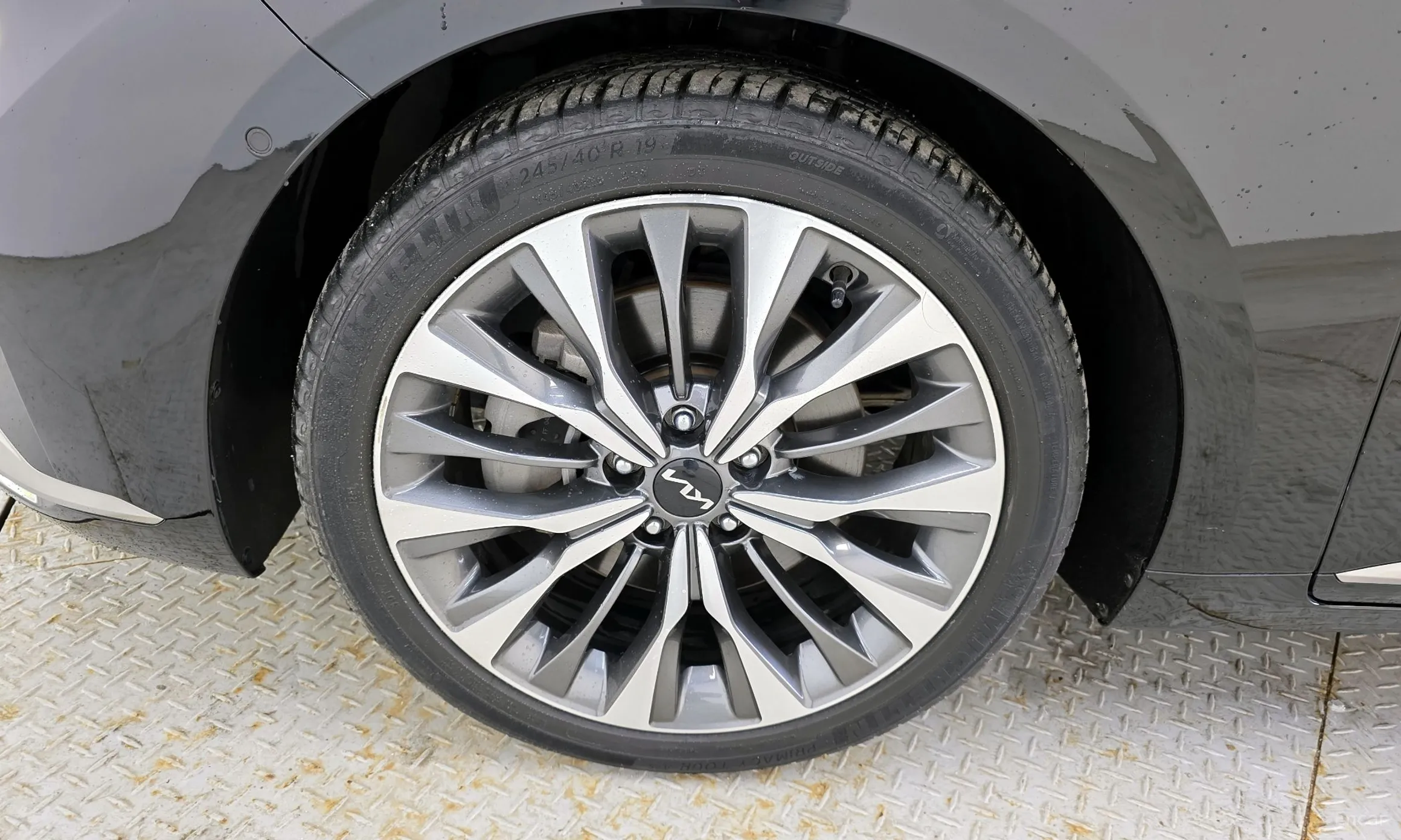 Kia K8 превью 5