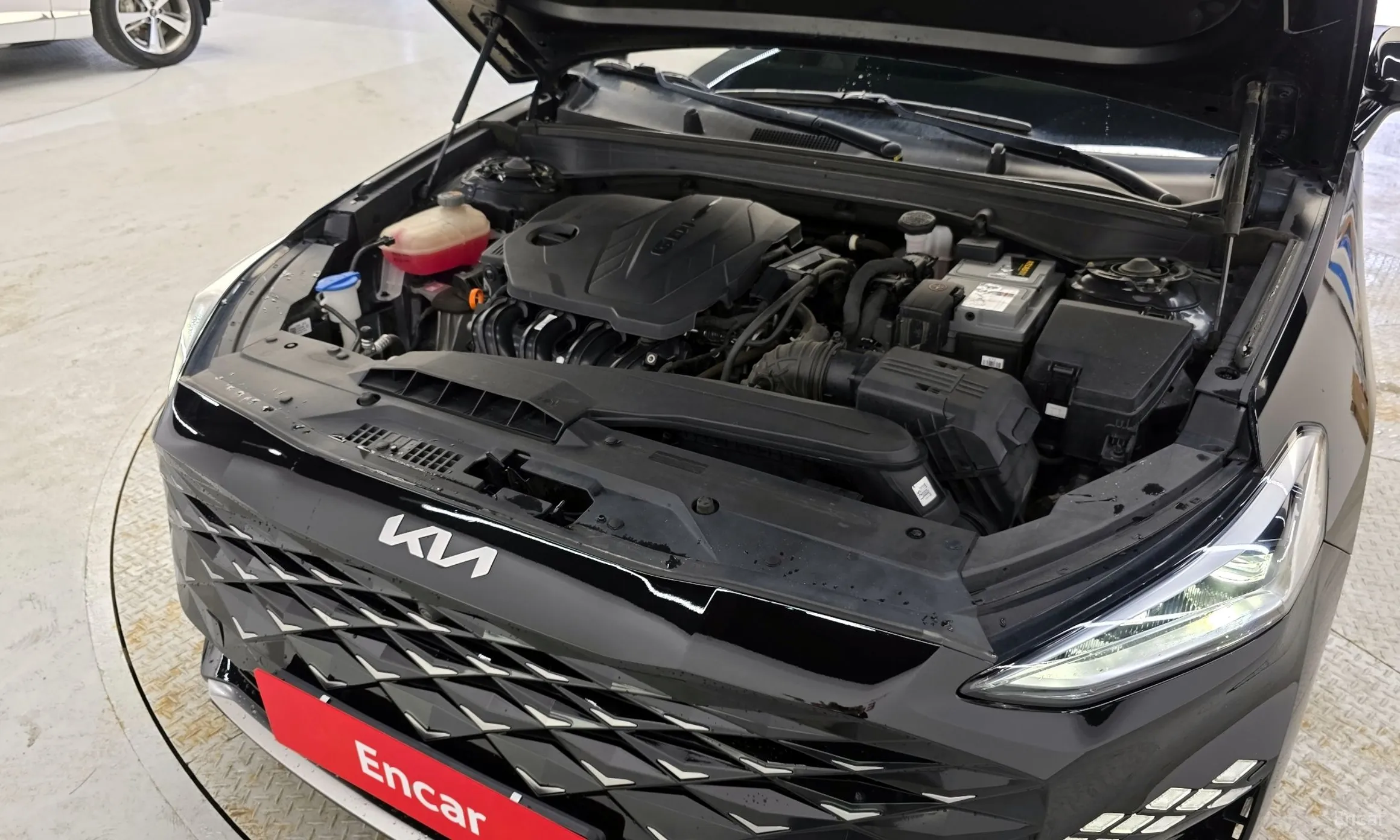 Kia K8 превью 6