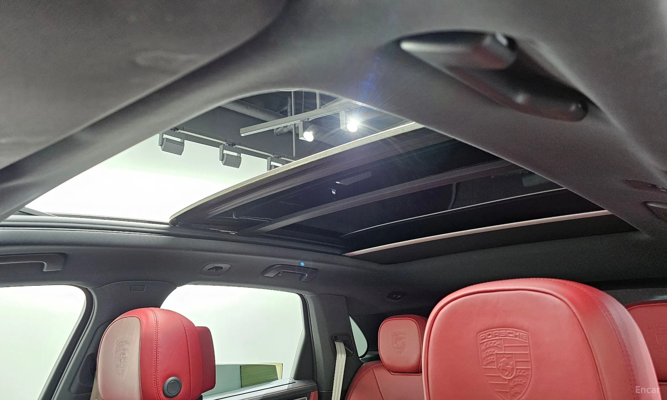 Porsche Cayenne (PO536) превью 17