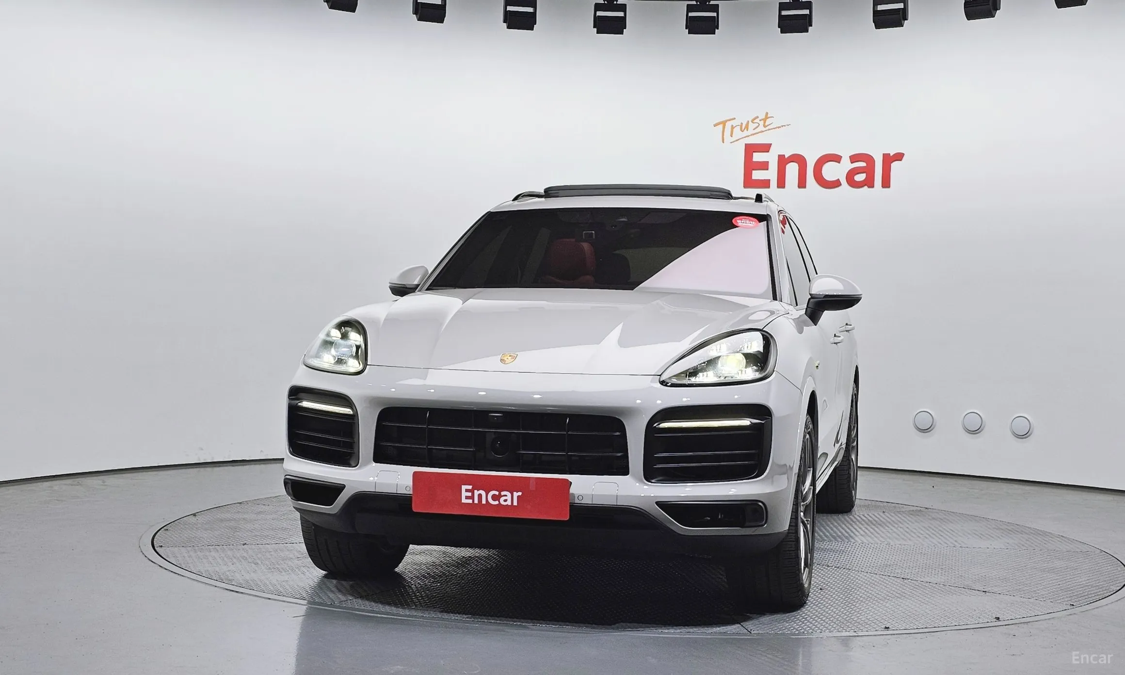 Porsche Cayenne (PO536) превью 3
