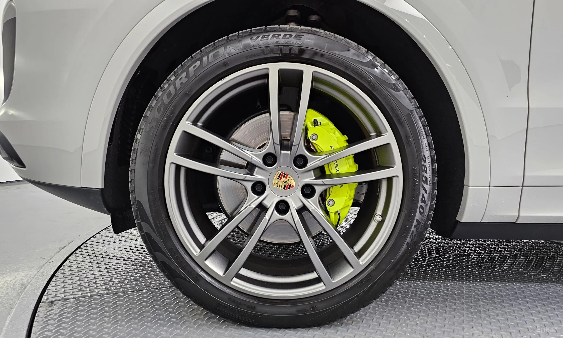 Porsche Cayenne (PO536) превью 5