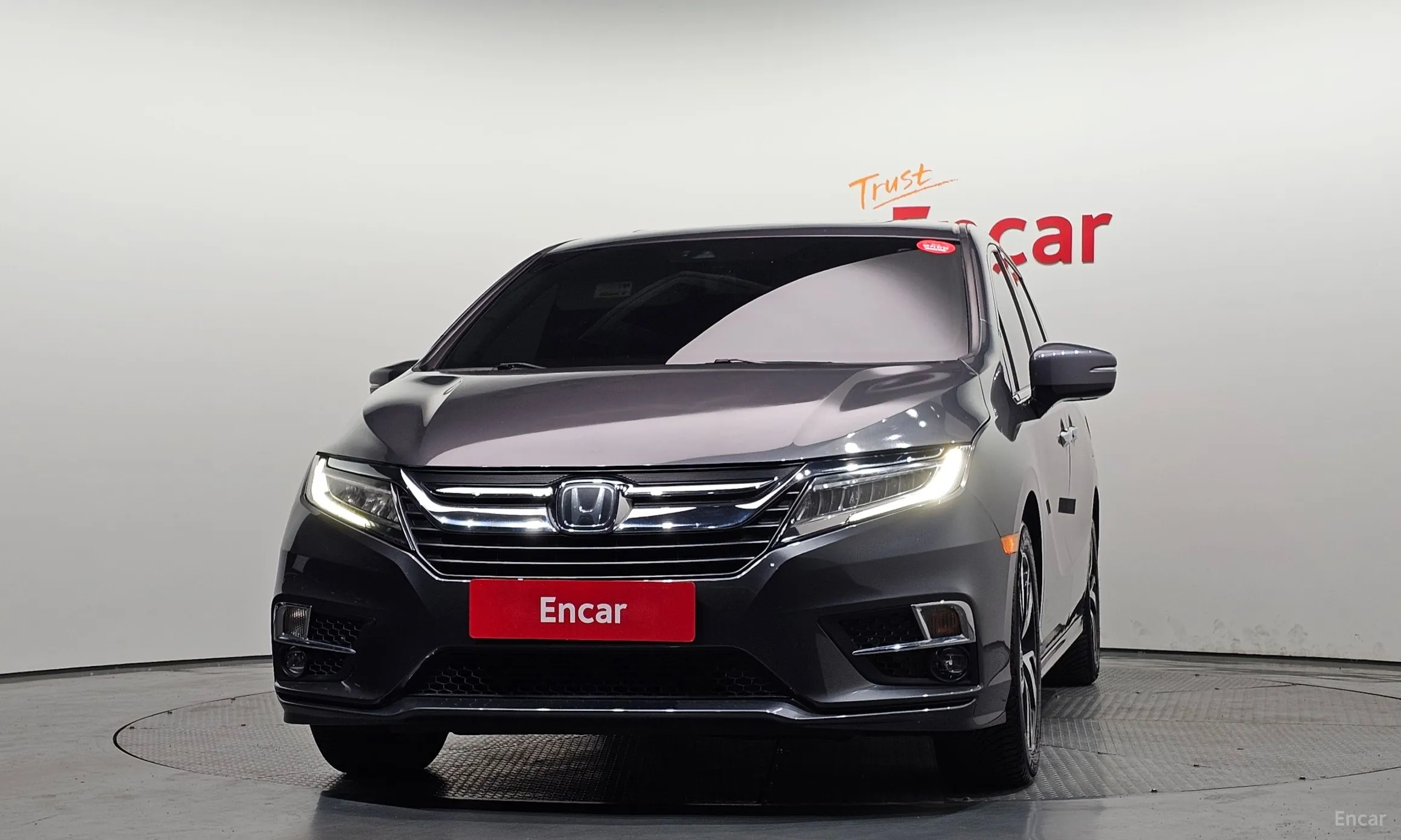Honda Odyssey превью 3