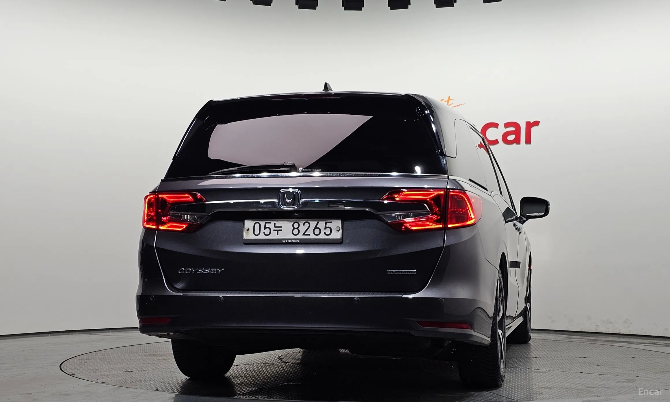 Honda Odyssey превью 4