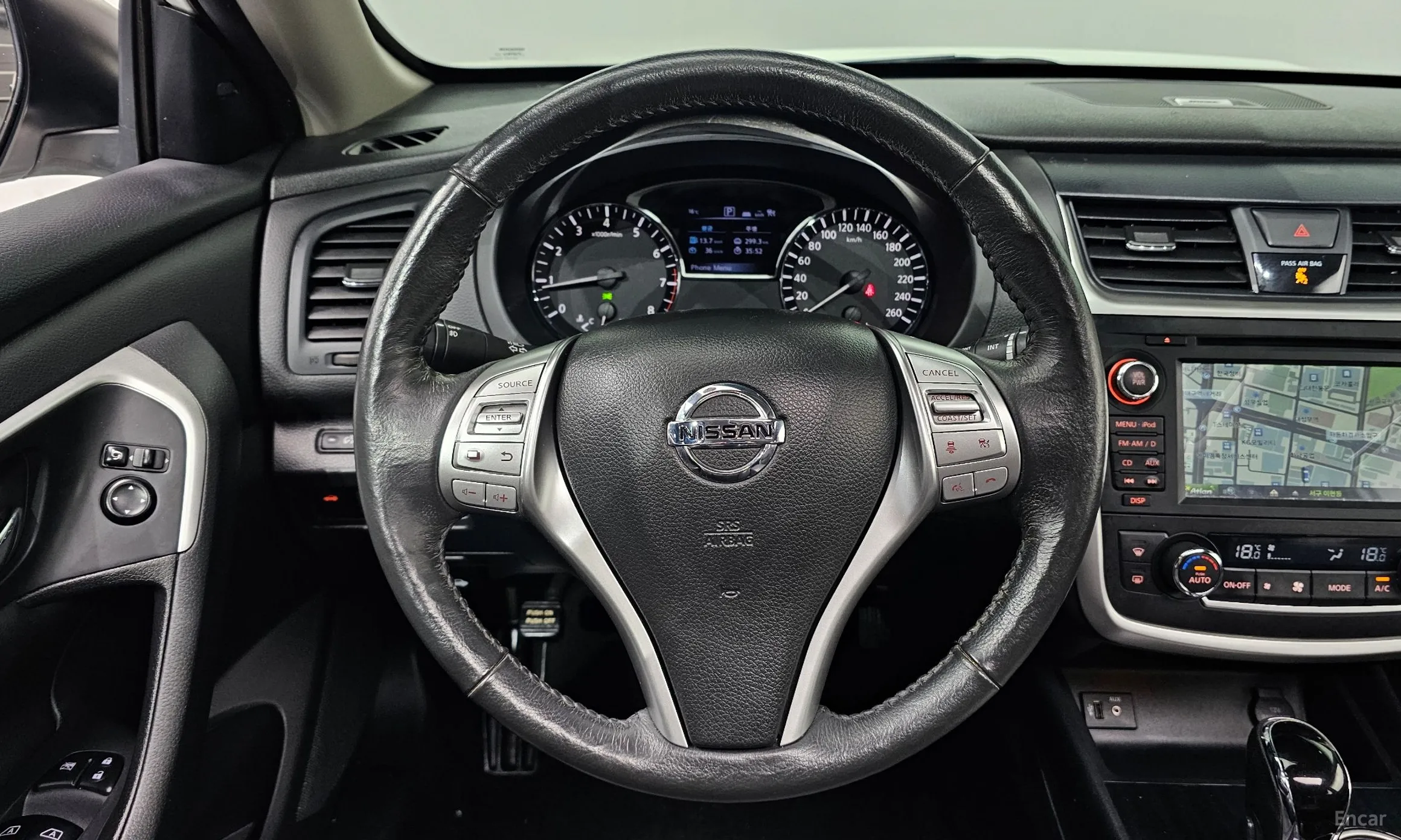 Nissan Altima превью 13